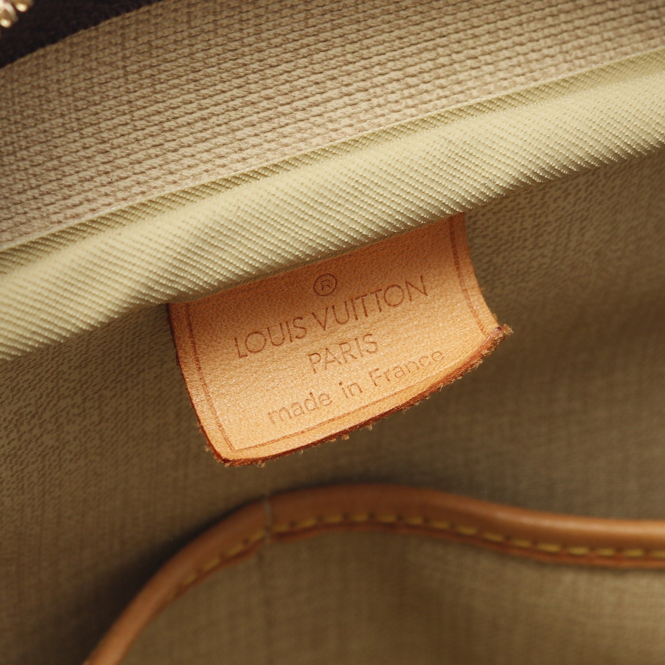 Louis Vuitton Louis Vuitton Deauville Bowling Vanity Monogram Handbag Leather Brown Size ONE SIZE - 4 Thumbnail