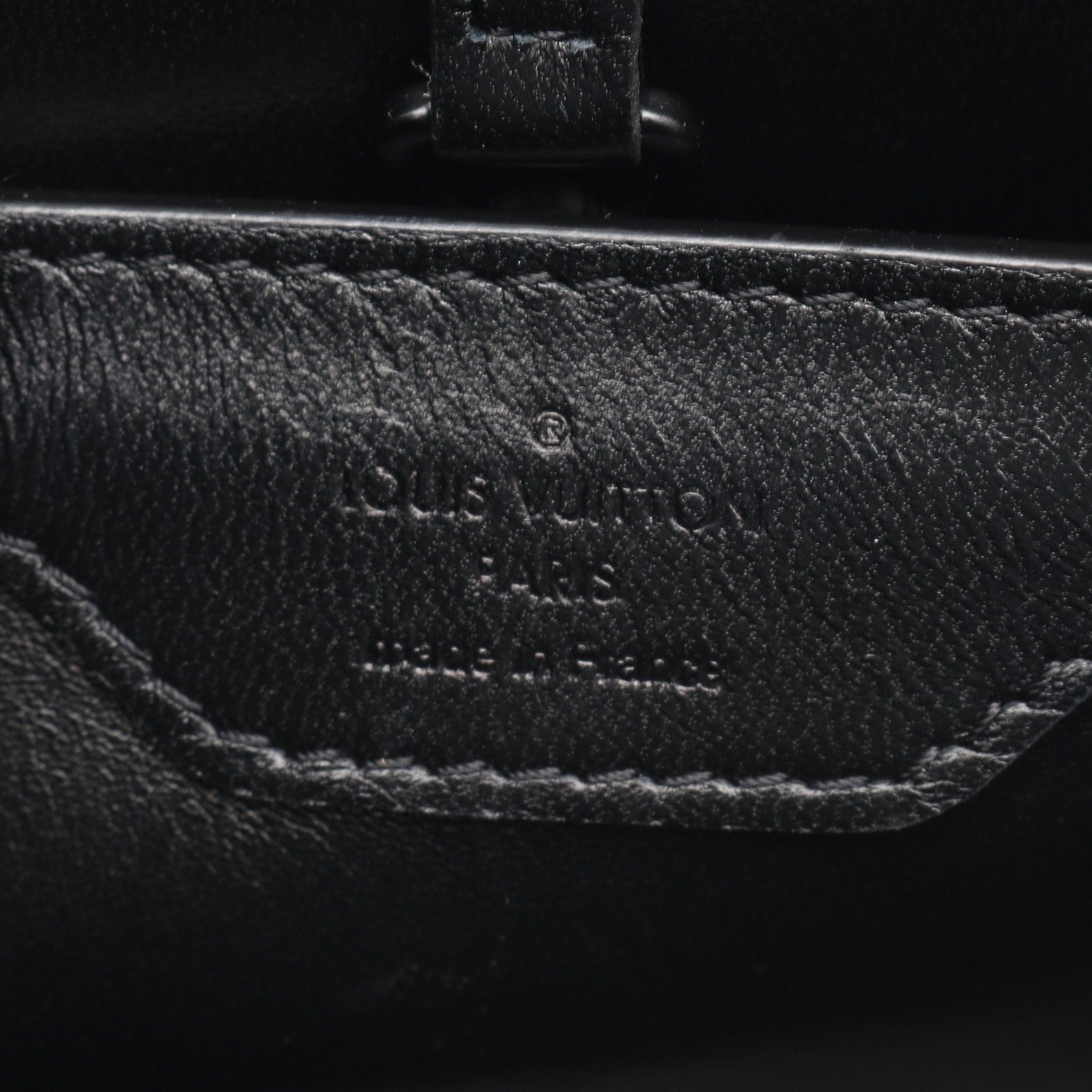 Louis Vuitton Louis Vuitton Capucines Bb Handbag Taurillon Leather Black Size ONE SIZE - 4 Thumbnail