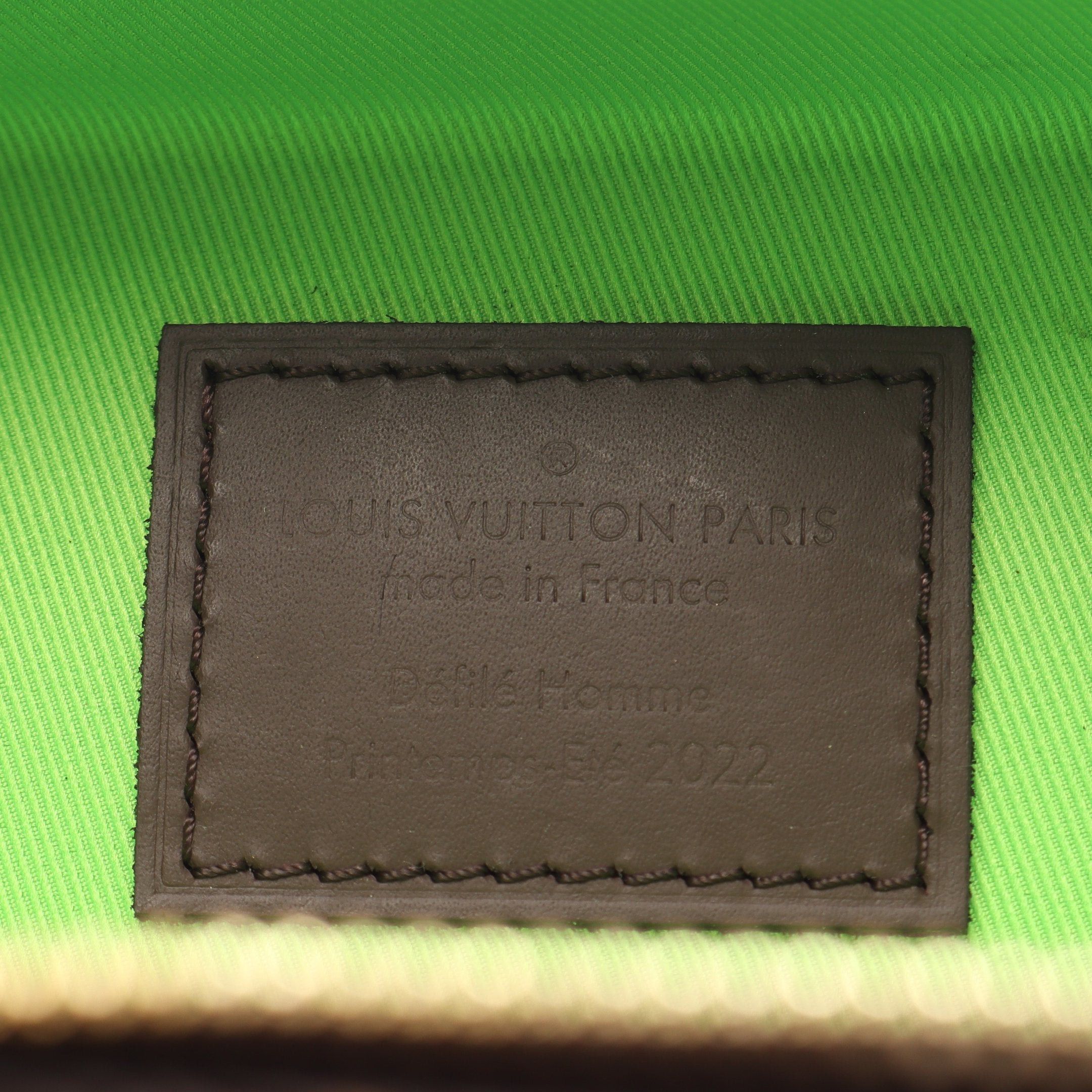 Louis Vuitton Louis Vuitton Vertical Box Trunk Monogram Handbag Leather Brown Light Green Size ONE SIZE - 4 Thumbnail