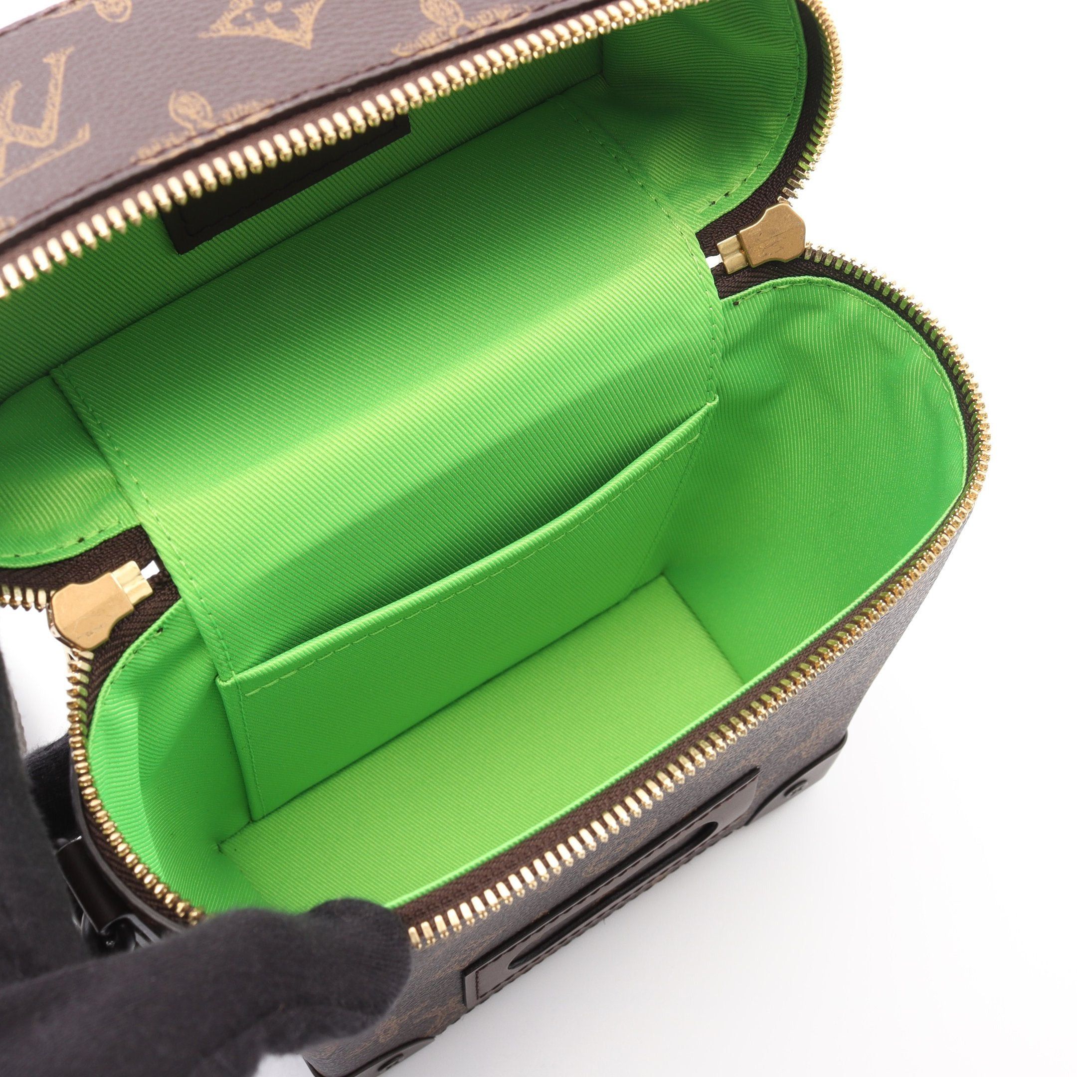 Louis Vuitton Louis Vuitton Vertical Box Trunk Monogram Handbag Leather Brown Light Green Size ONE SIZE - 3 Thumbnail