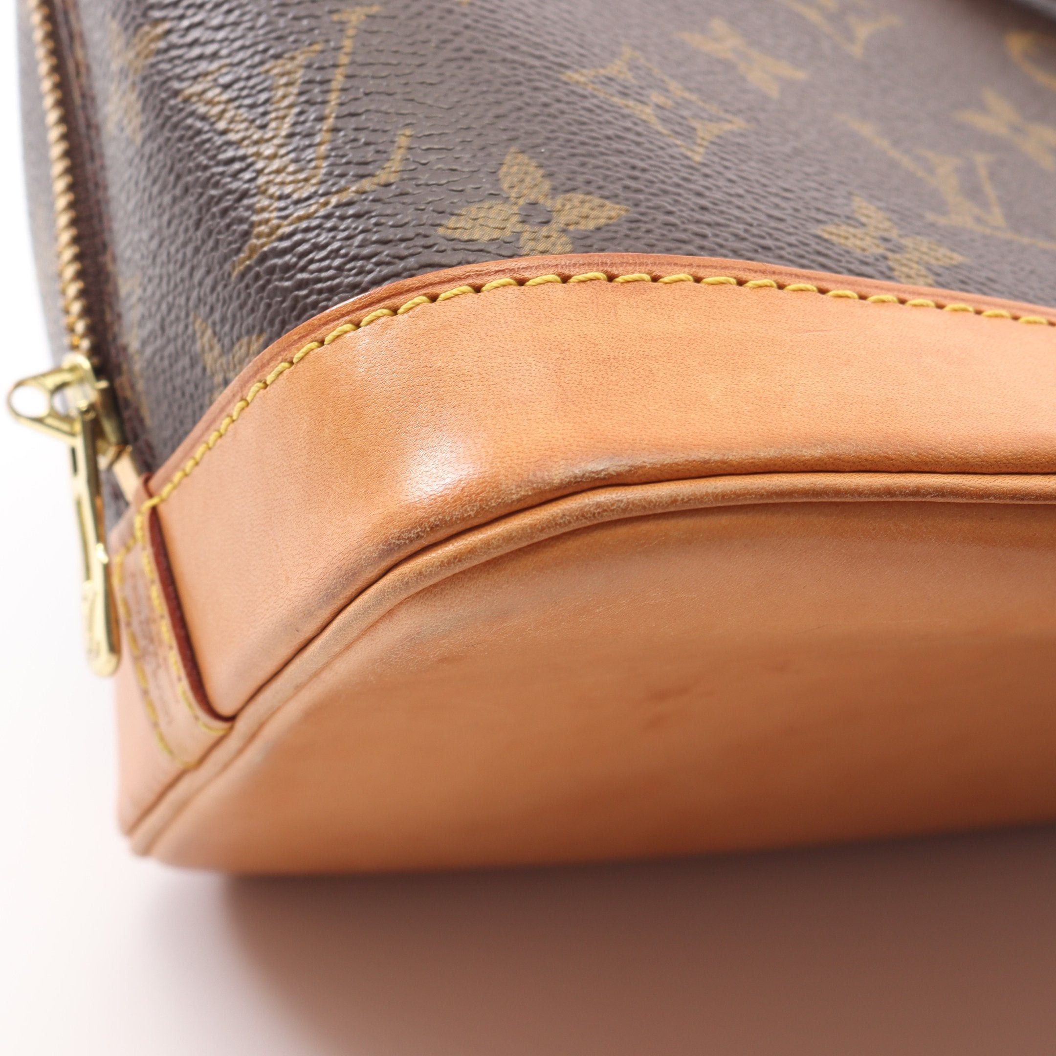 Louis Vuitton Louis Vuitton Alma Pm Monogram Handbag Leather Brown Size ONE SIZE - 8 Thumbnail