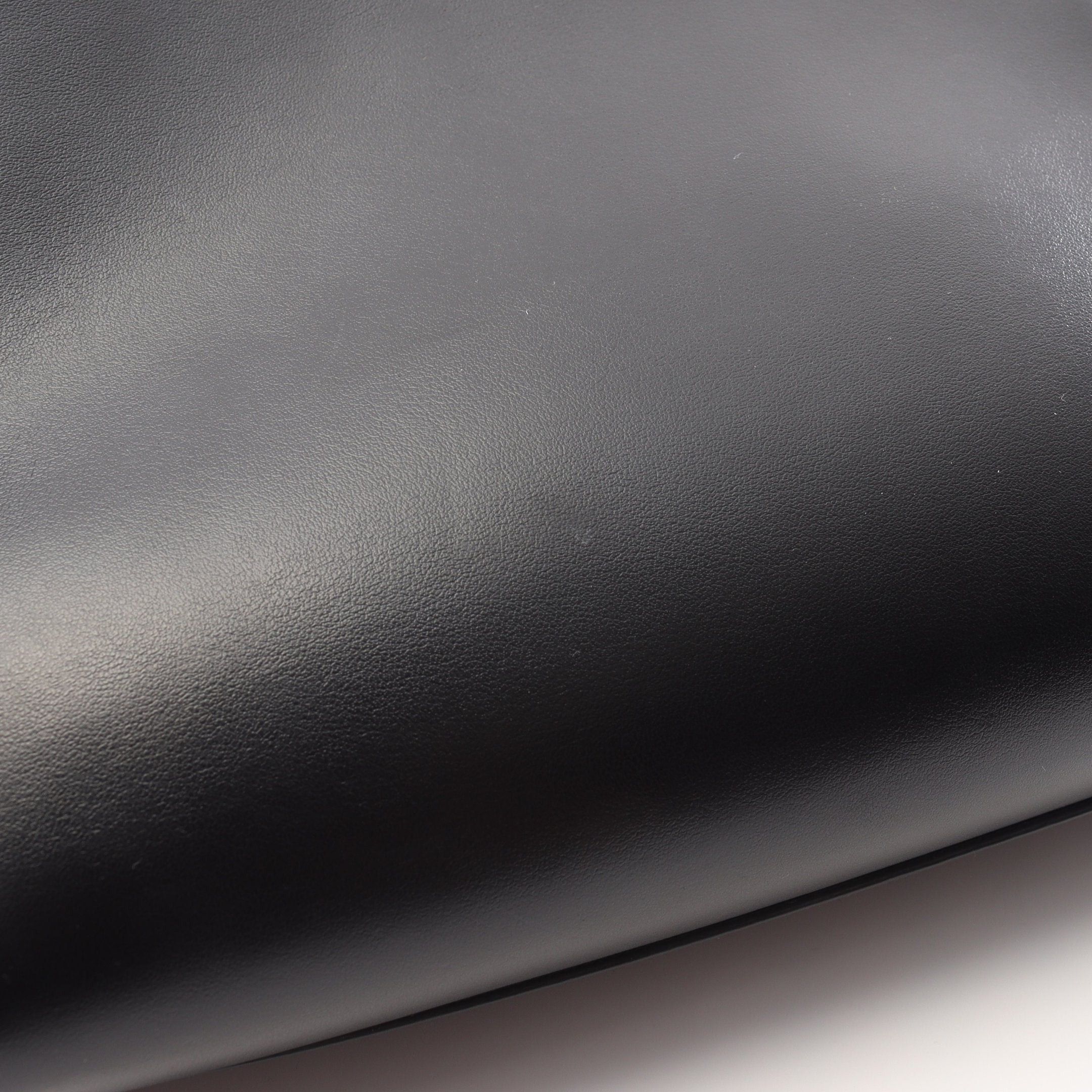 Prada Prada Soft Calf Triangle Logo Handbag Tote Bag Leather Black Size ONE SIZE - 7 Thumbnail