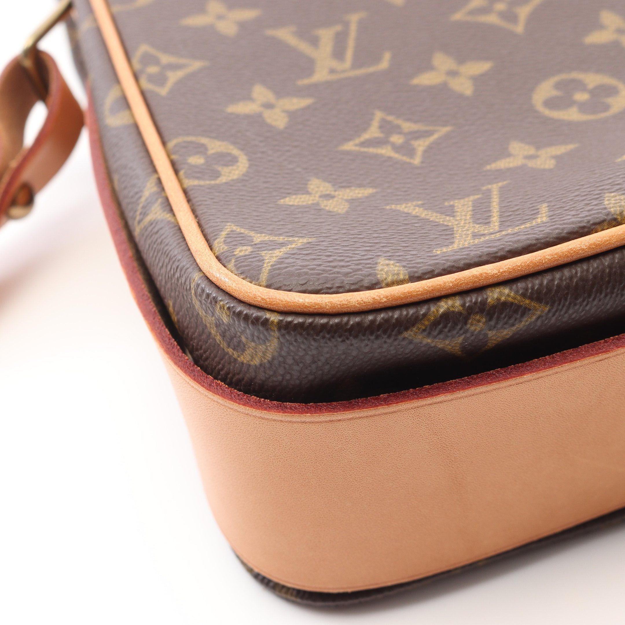 Louis Vuitton Louis Vuitton Cartesier Gm Monogram Shoulder Bag Leather Brown Size ONE SIZE - 8 Thumbnail