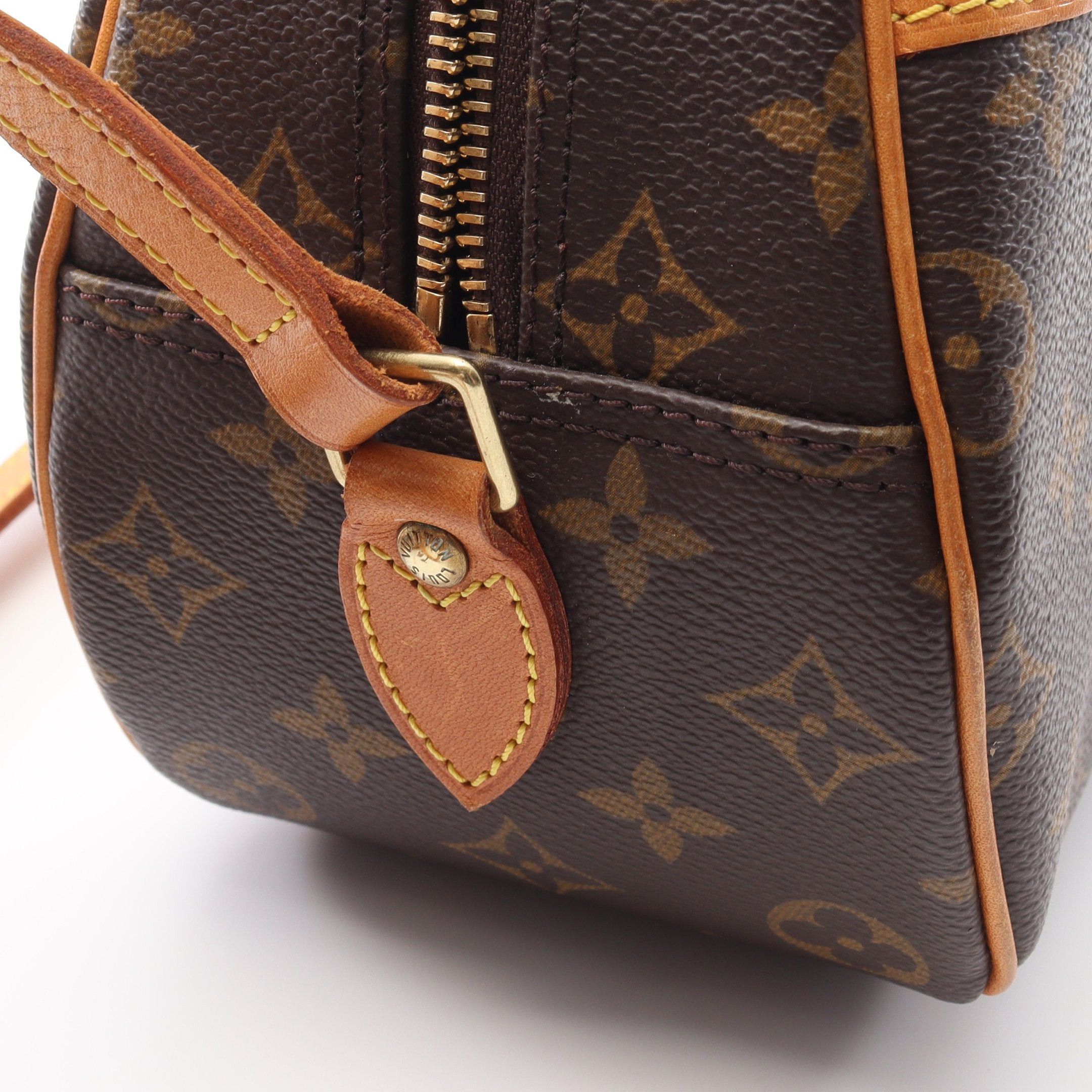 Louis Vuitton Louis Vuitton Blower Monogram Shoulder Bag Leather Brown Size ONE SIZE - 8 Thumbnail