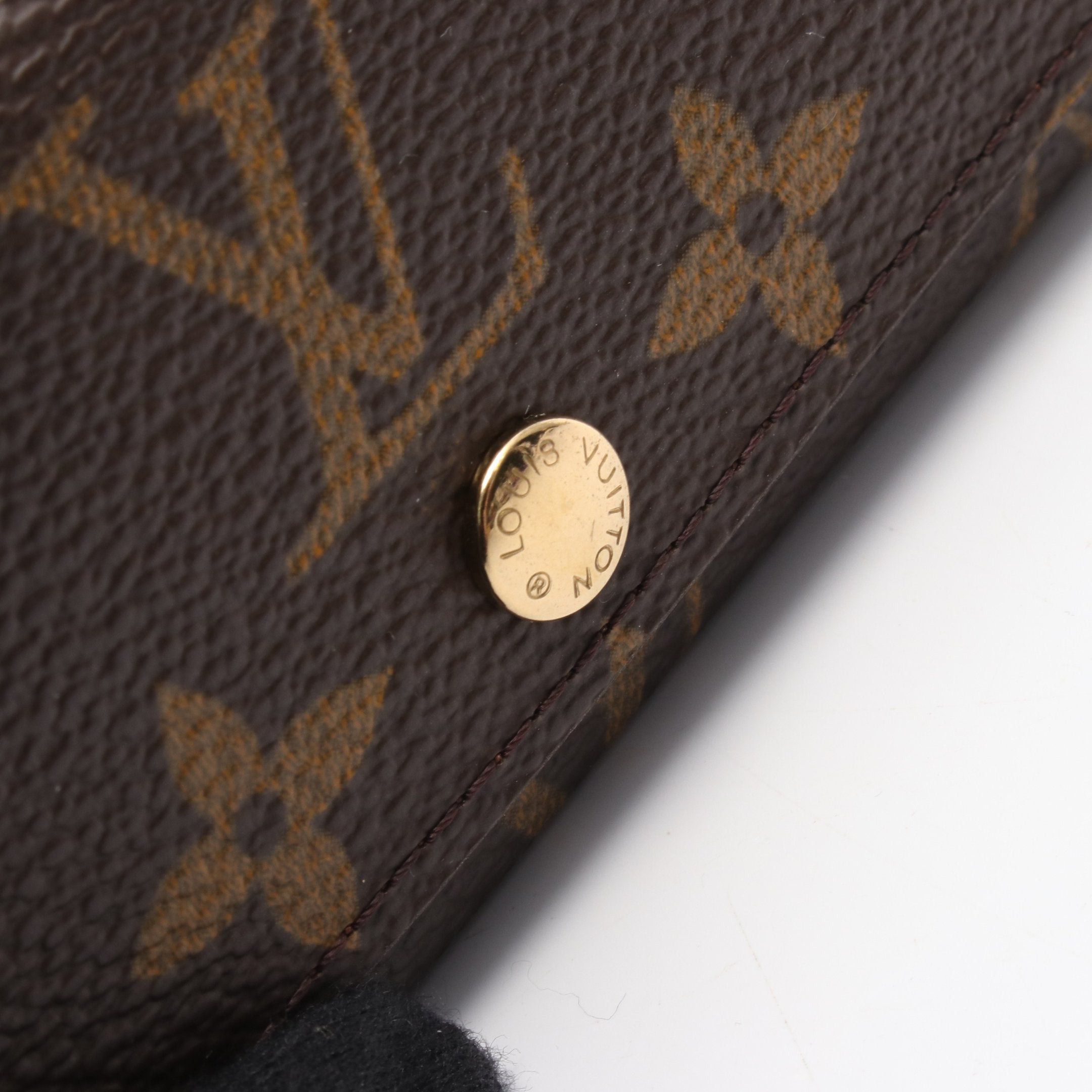 Louis Vuitton Louis Vuitton Multicle 4 Monogram Ring Chain Key Case Brown Size ONE SIZE - 6 Thumbnail