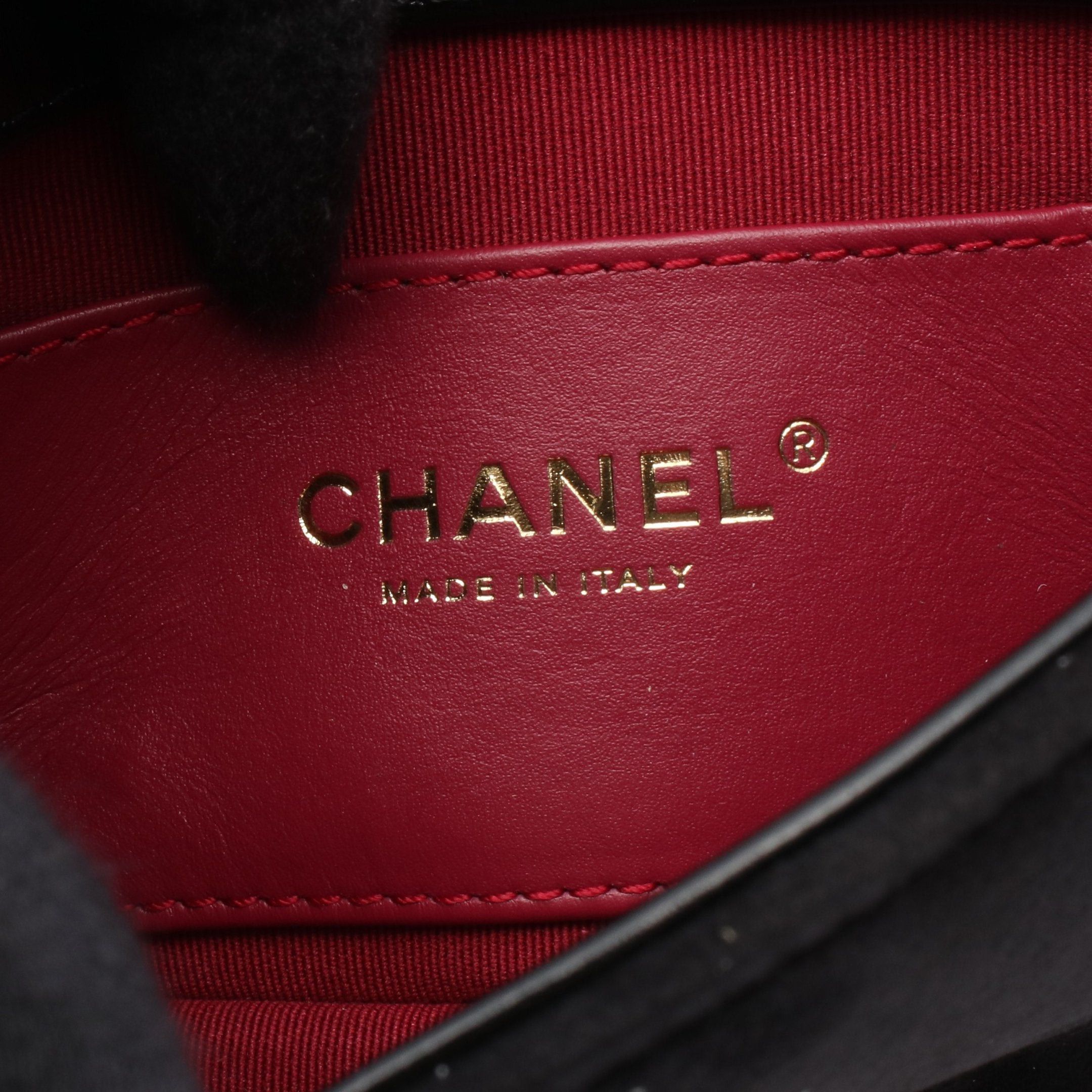 Chanel Chanel Matelasse Waist Bag Body Leather Black Gold Hardware Size ONE SIZE - 4 Thumbnail