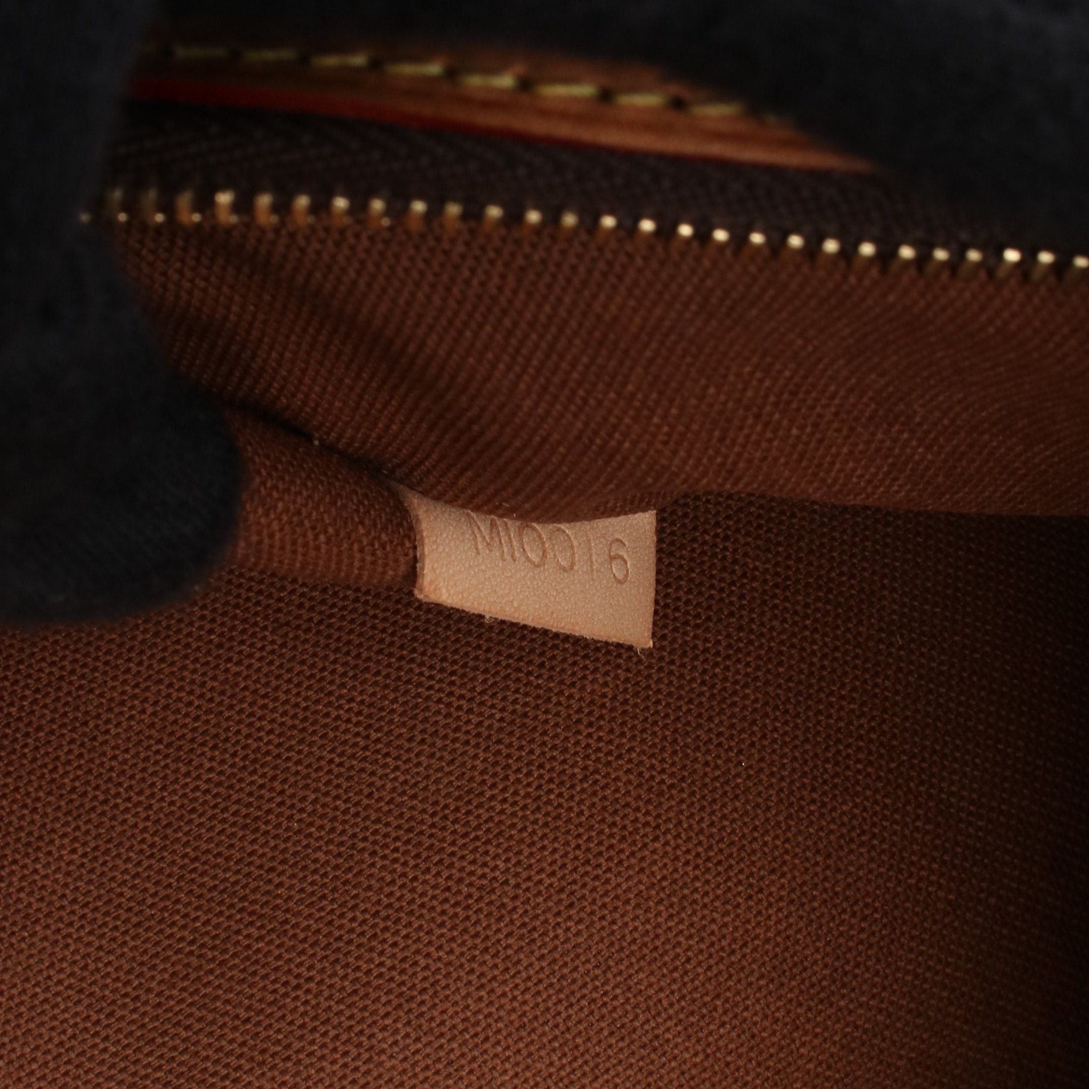 Louis Vuitton Louis Vuitton Pochette Bosphore Monogram Shoulder Bag Leather Brown Size ONE SIZE - 5 Thumbnail