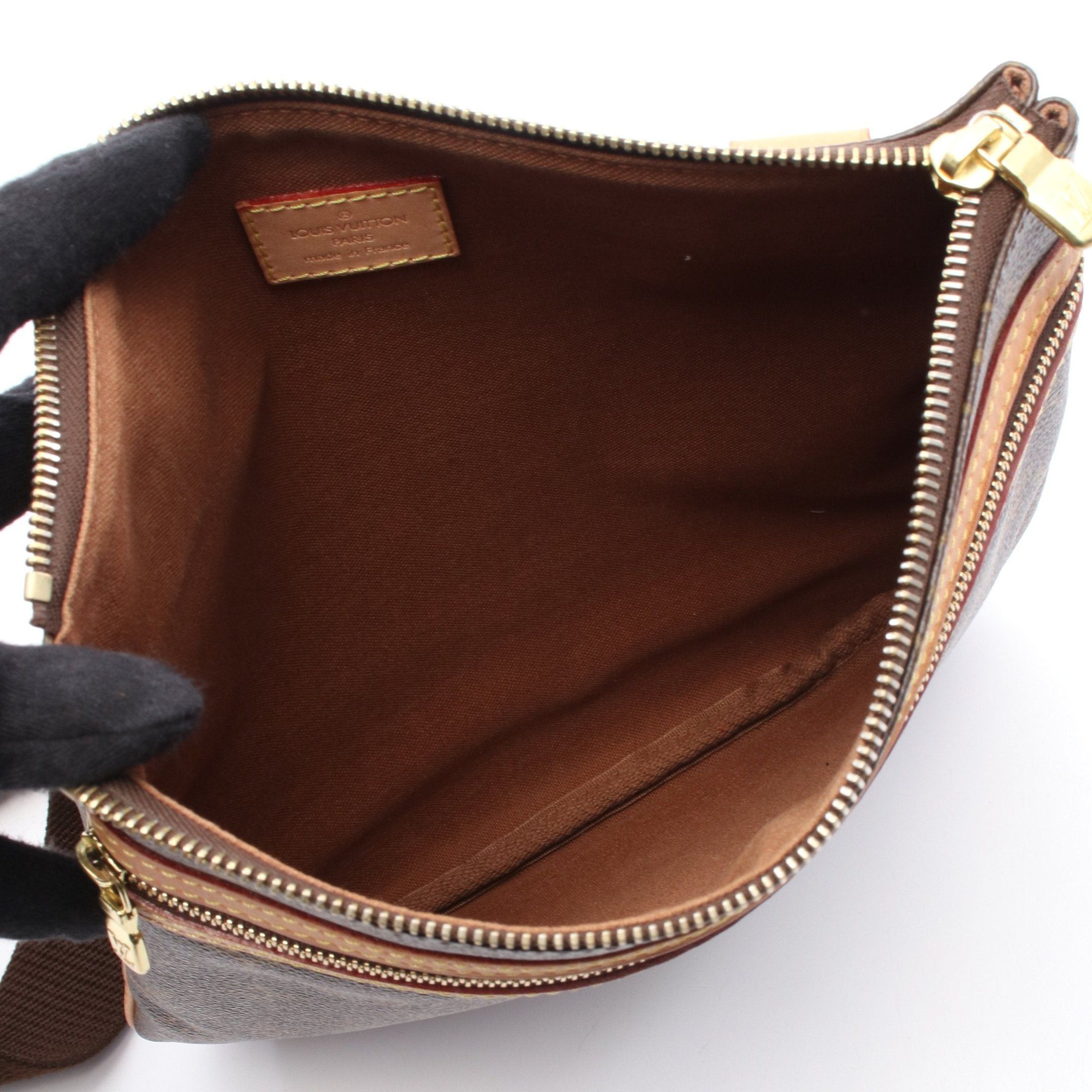 Louis Vuitton Louis Vuitton Pochette Bosphore Monogram Shoulder Bag Leather Brown Size ONE SIZE - 3 Thumbnail