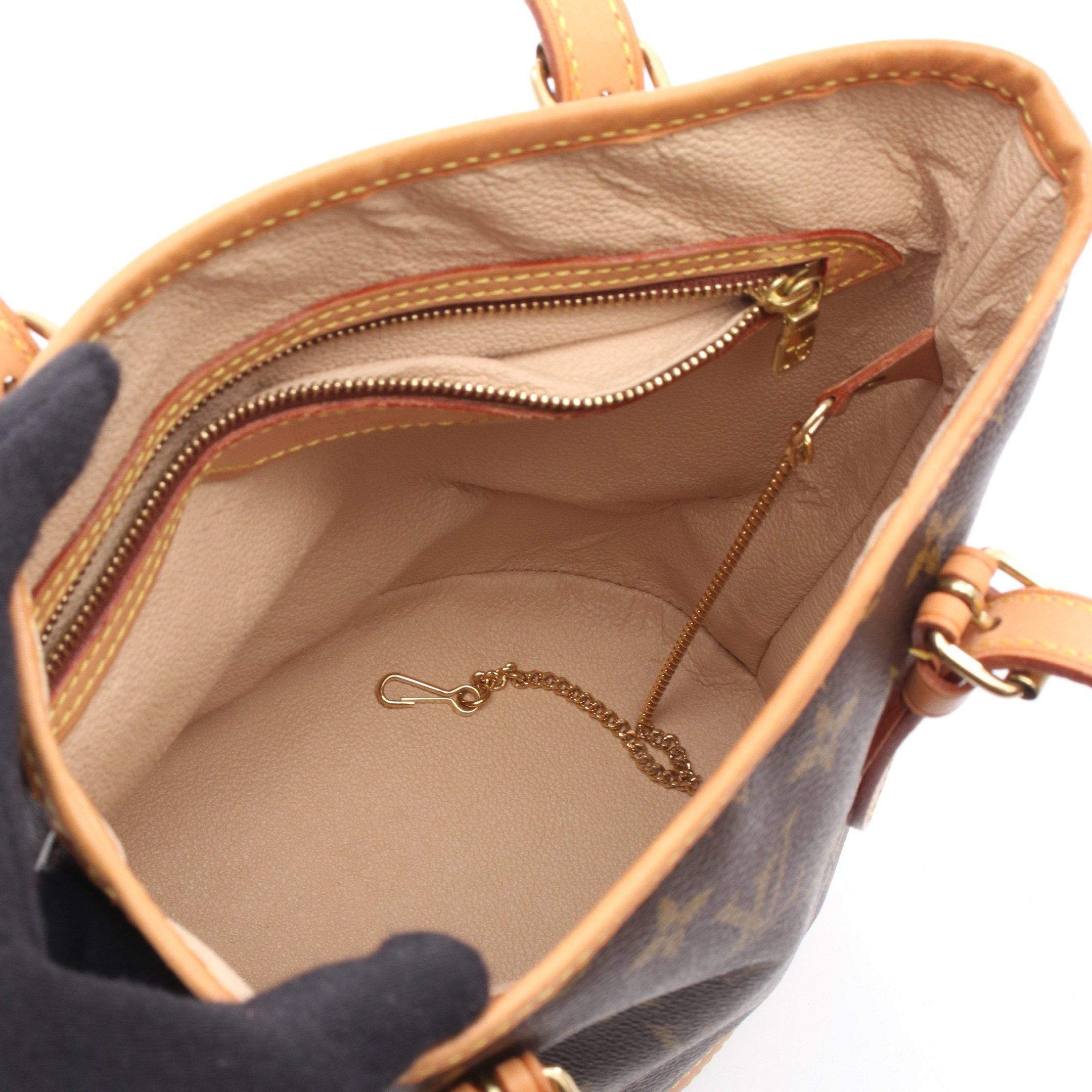 Louis Vuitton Louis Vuitton Bucket Pm Monogram Handbag Leather Brown Size ONE SIZE - 3 Thumbnail