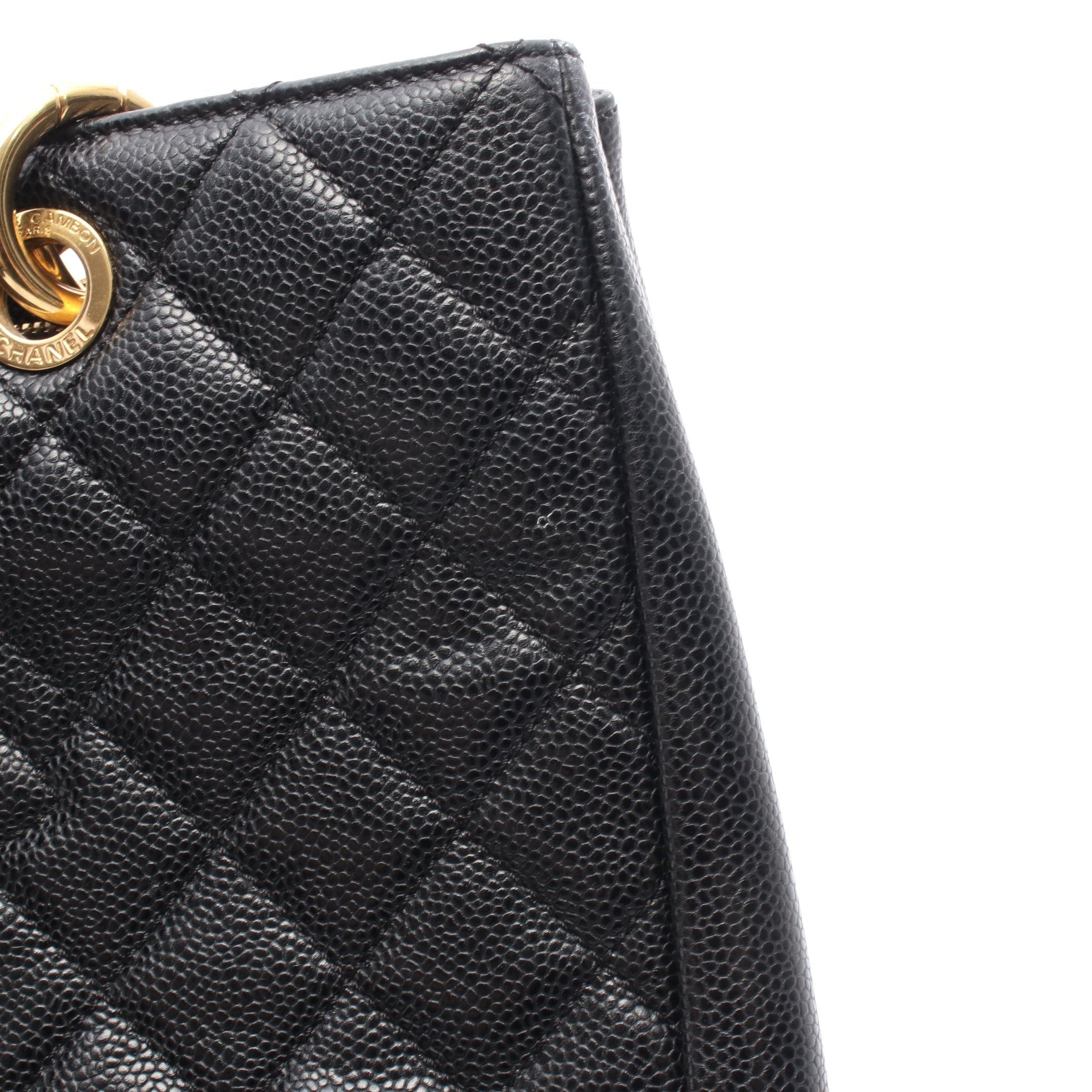 Chanel Chanel Matelasse Grand Shopping Gst Chain Shoulder Bag Tote Caviar Skin Black Gold Hardware Size ONE SIZE - 9 Thumbnail