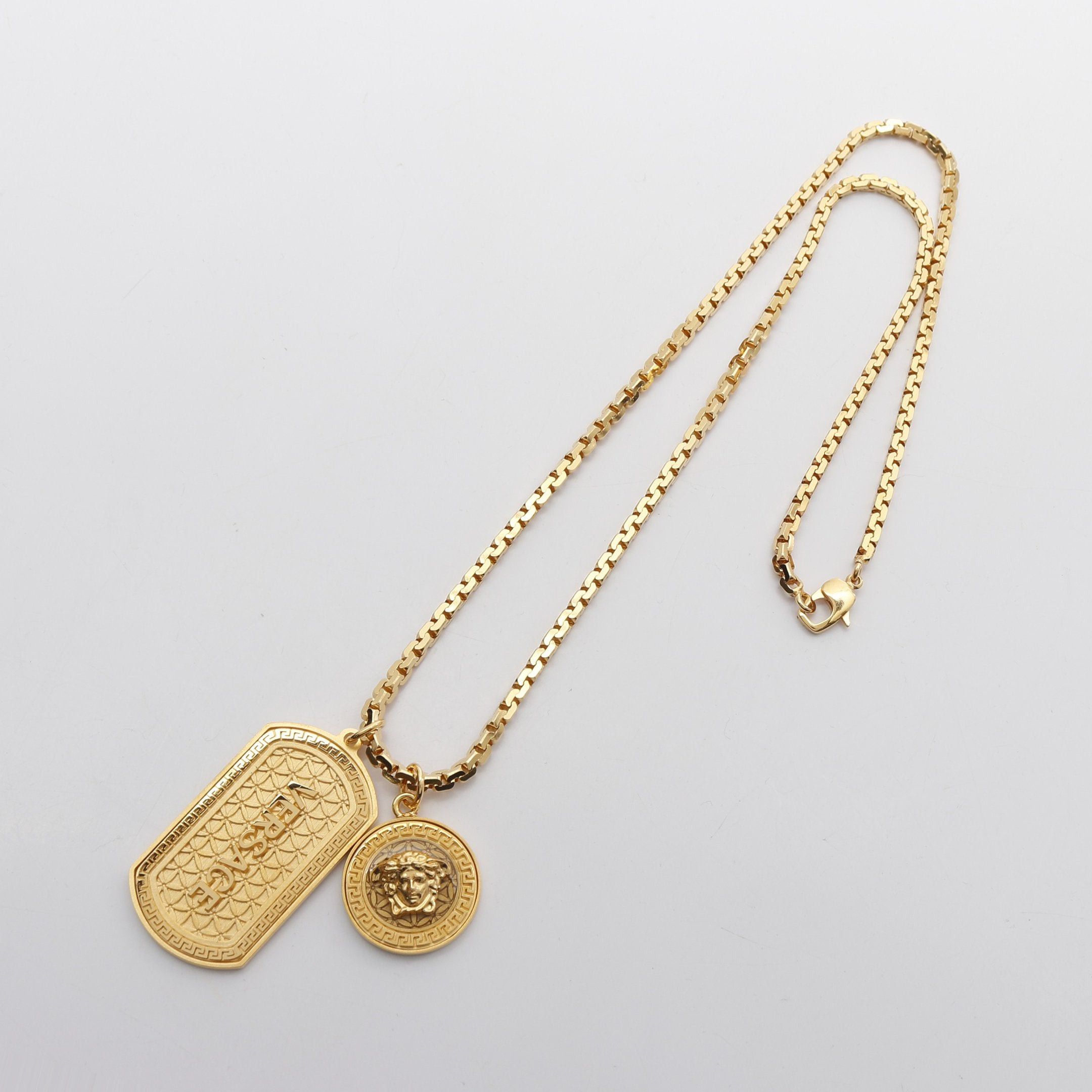 Versace Versace Medusa Blade Necklace Gp Gold Size ONE SIZE - 3 Thumbnail