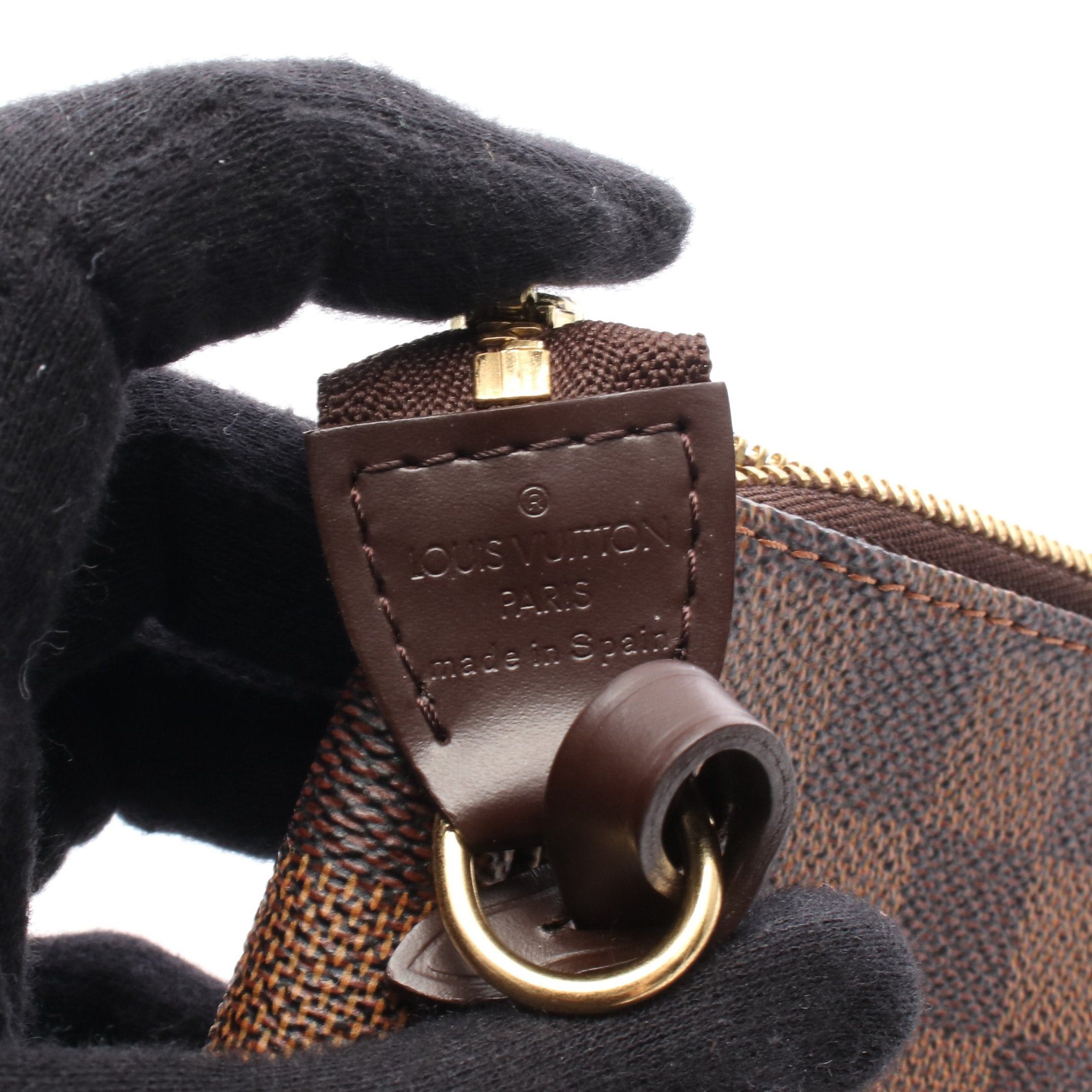 Louis Vuitton Louis Vuitton Pochette Accessoires Damier Ebene Handbag Leather Brown Size ONE SIZE - 4 Thumbnail