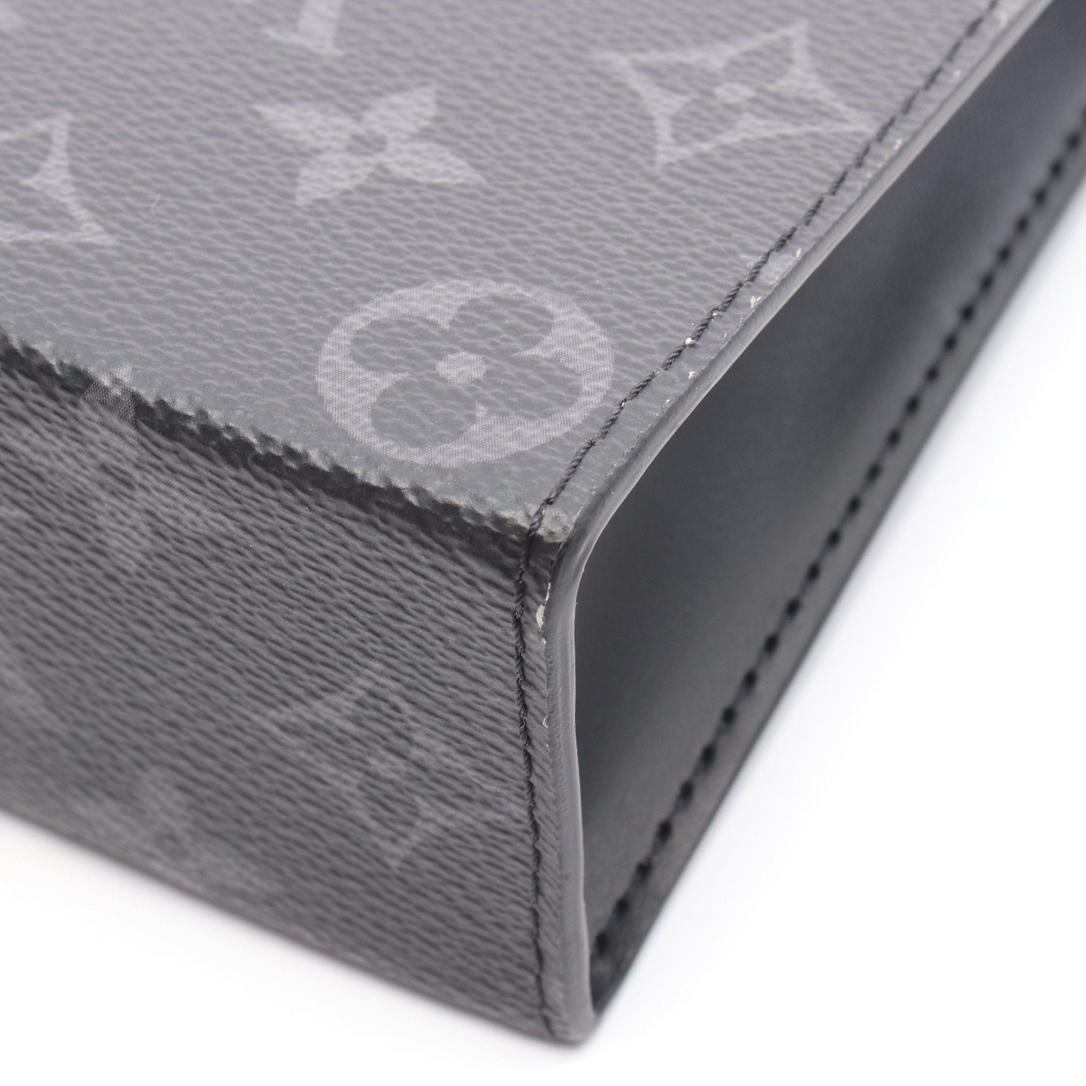 Louis Vuitton Louis Vuitton Pochette Voyage Mm Monogram Eclipse Clutch Bag Leather Black Size ONE SIZE - 6 Thumbnail