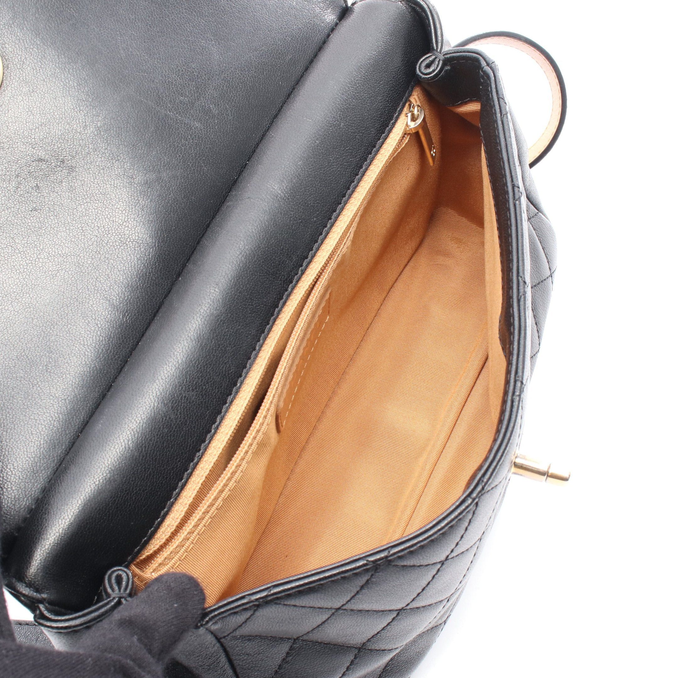 Chanel Chanel Matelasse Shoulder Bag Leather Black Gold Hardware Size ONE SIZE - 3 Thumbnail