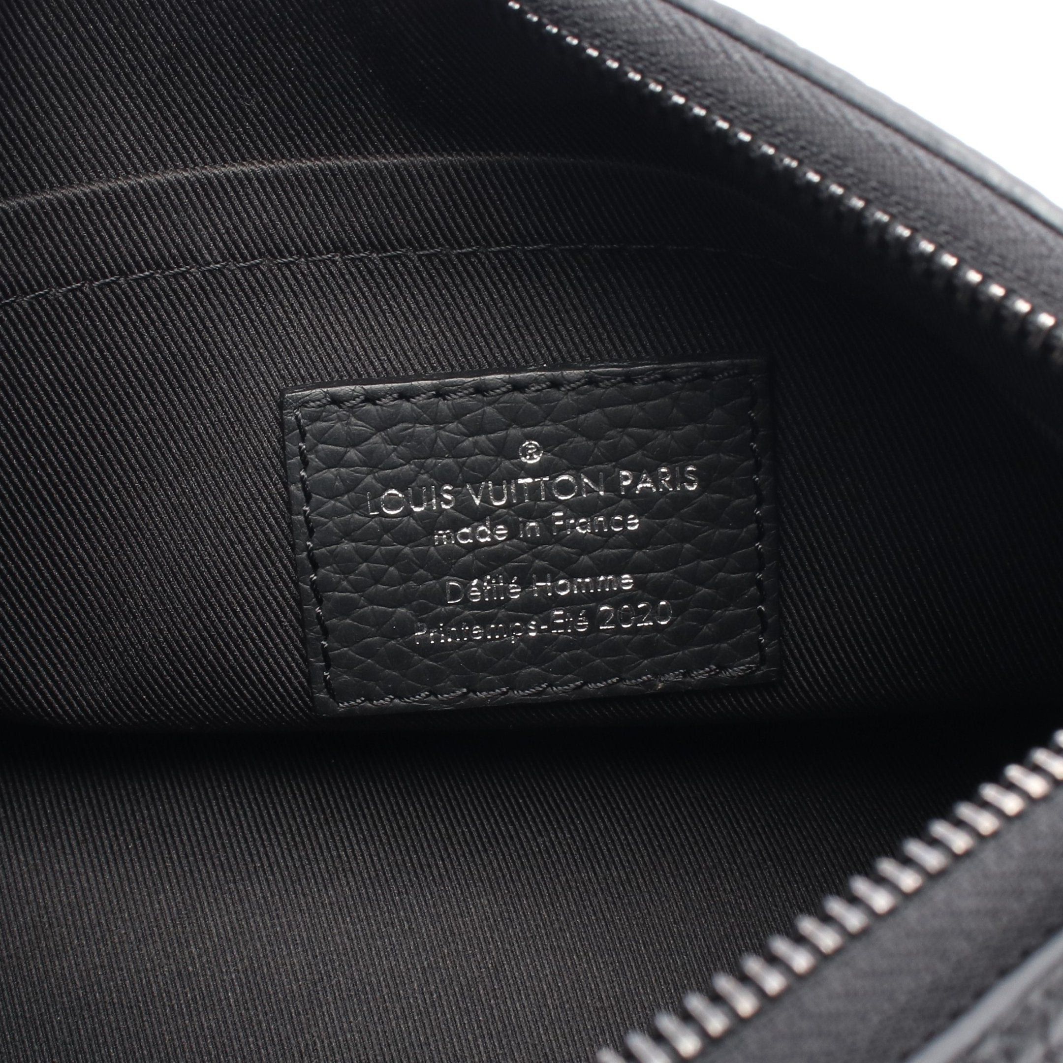 Louis Vuitton Louis Vuitton Triangle Messenger Monogram Empreinte Shoulder Bag Leather Black Size ONE SIZE - 4 Thumbnail