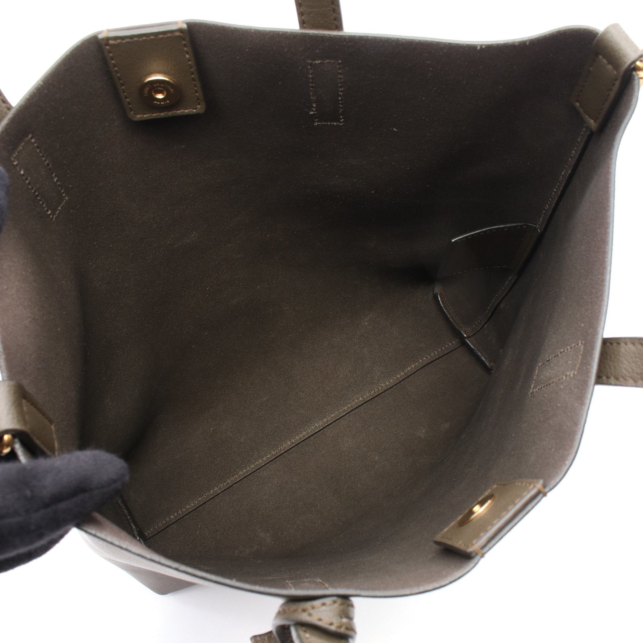 Yves Saint Laurent Yves Saint Laurent Toy Shopping Handbag Tote Bag Leather Khaki Green Size ONE SIZE - 3 Thumbnail
