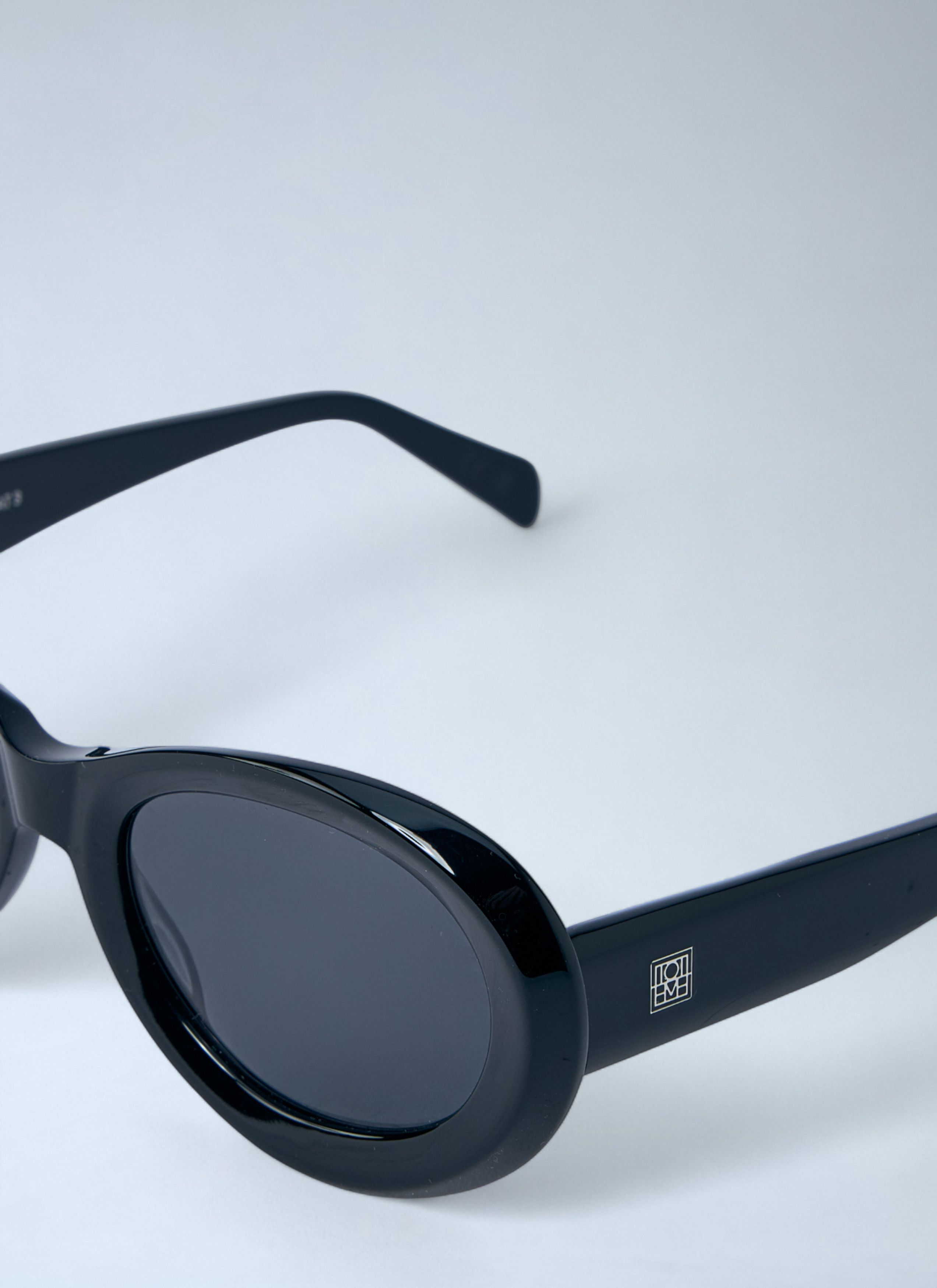 Toteme Oval Sunglasses Size ONE SIZE - 4 Thumbnail