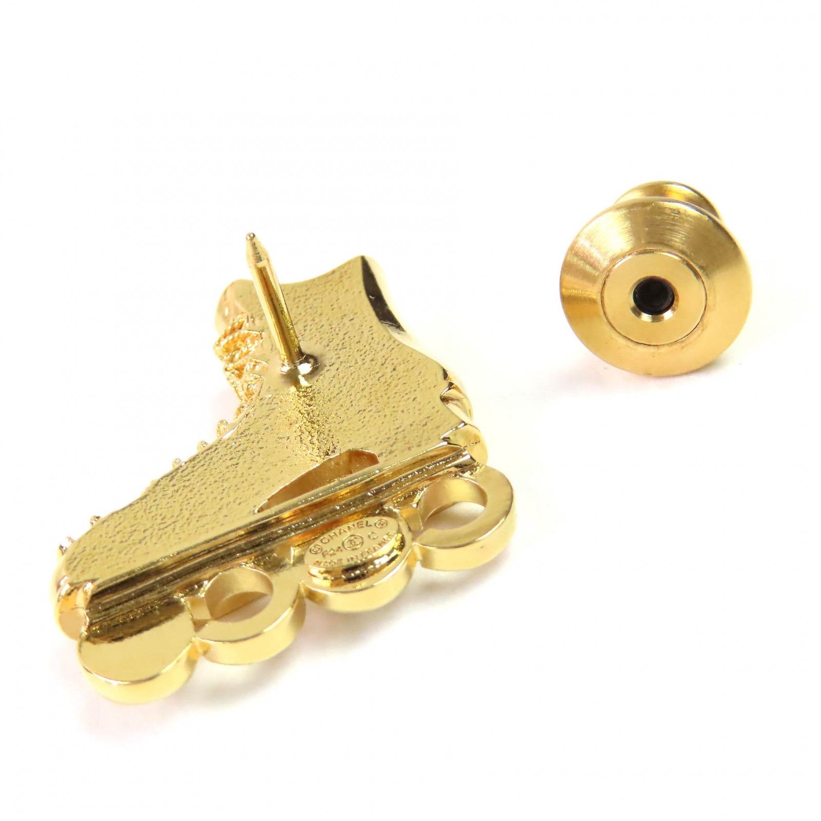 Chanel Chanel Chanel Brooch Roller Skates Brooch Metal Brooch DUTY FREE for USA Size ONE SIZE - 4 Thumbnail