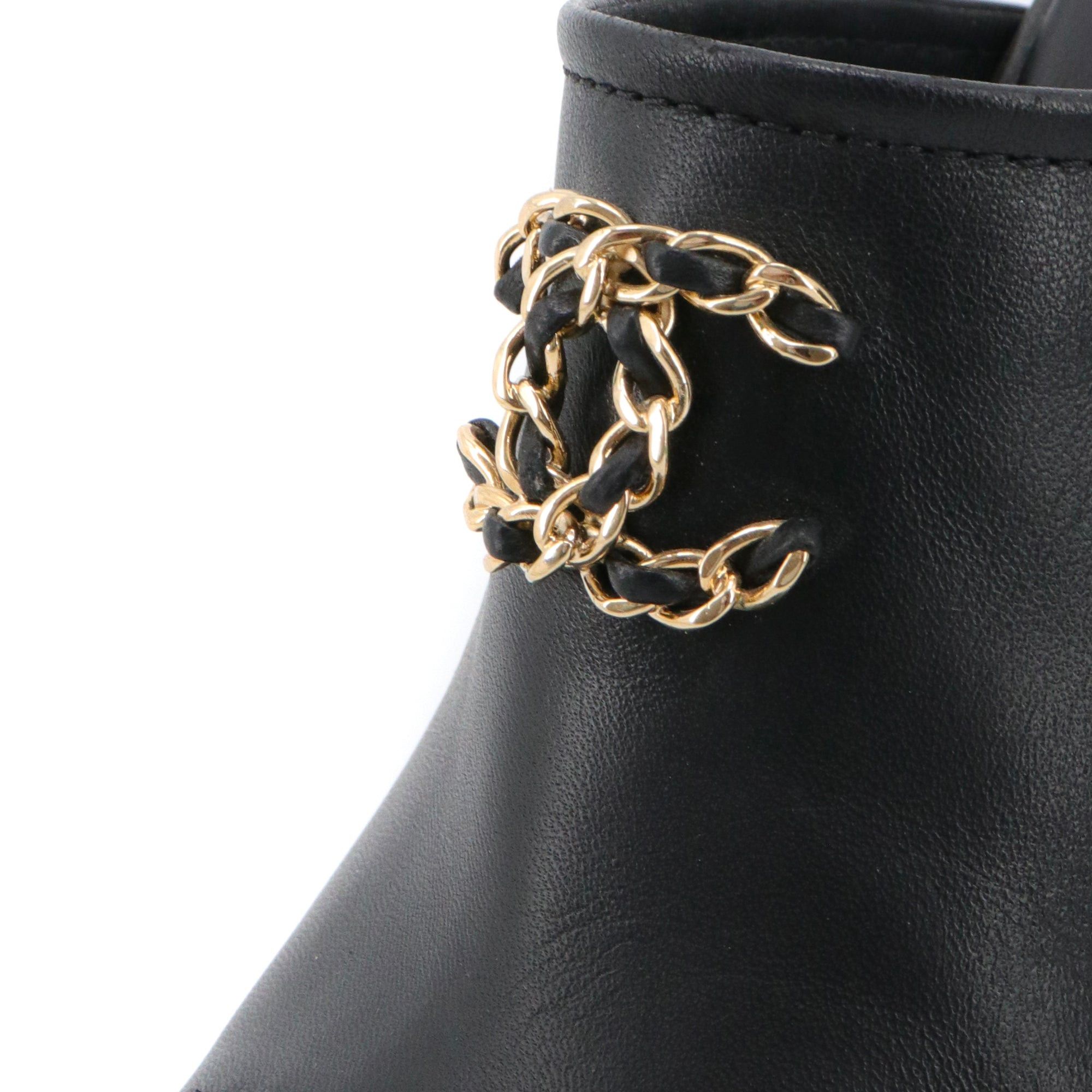 Chanel CHANEL - Chanel 19 sandals in black quilted leather (size 39.5) Size US 8.5 / IT 38.5 - 6 Thumbnail