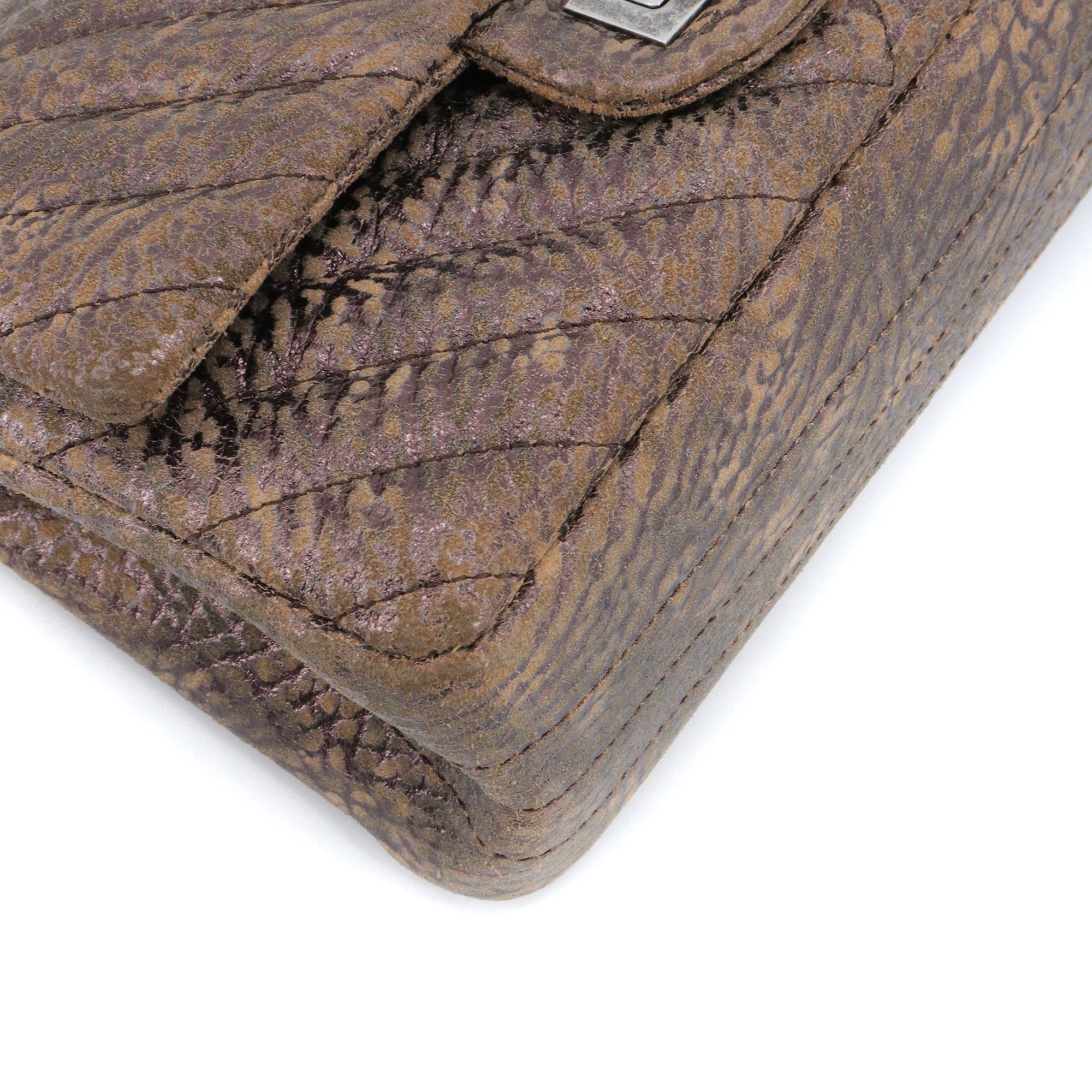 Chanel CHANEL - Chanel 2.55 shoulder bag in brown chevron and nubuck leather Size ONE SIZE - 8 Thumbnail