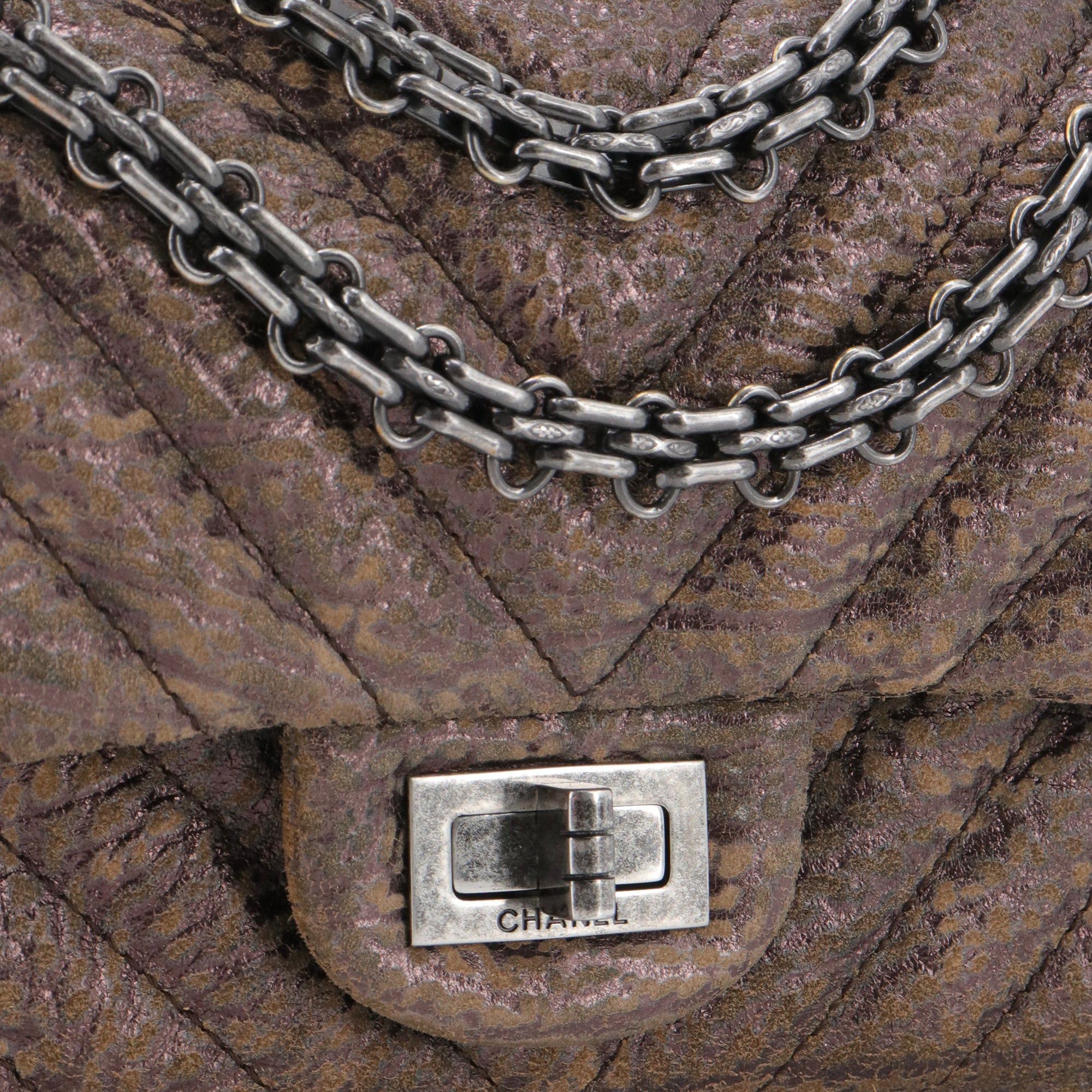 Chanel CHANEL - Chanel 2.55 shoulder bag in brown chevron and nubuck leather Size ONE SIZE - 5 Thumbnail