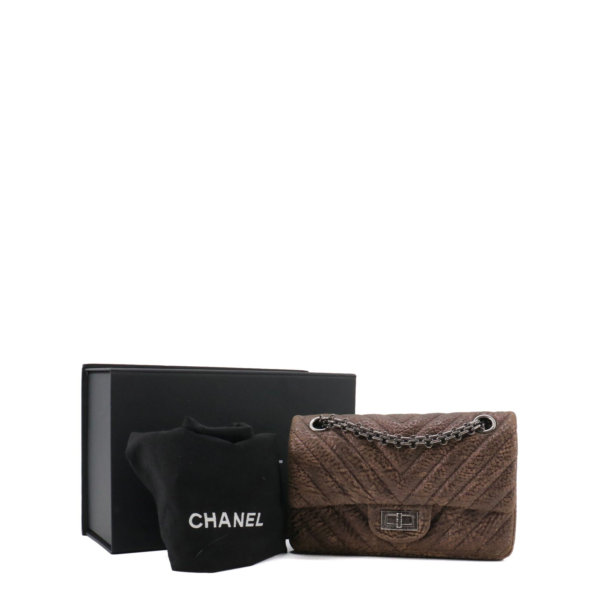 Chanel CHANEL - Chanel 2.55 shoulder bag in brown chevron and nubuck leather Size ONE SIZE - 11 Thumbnail