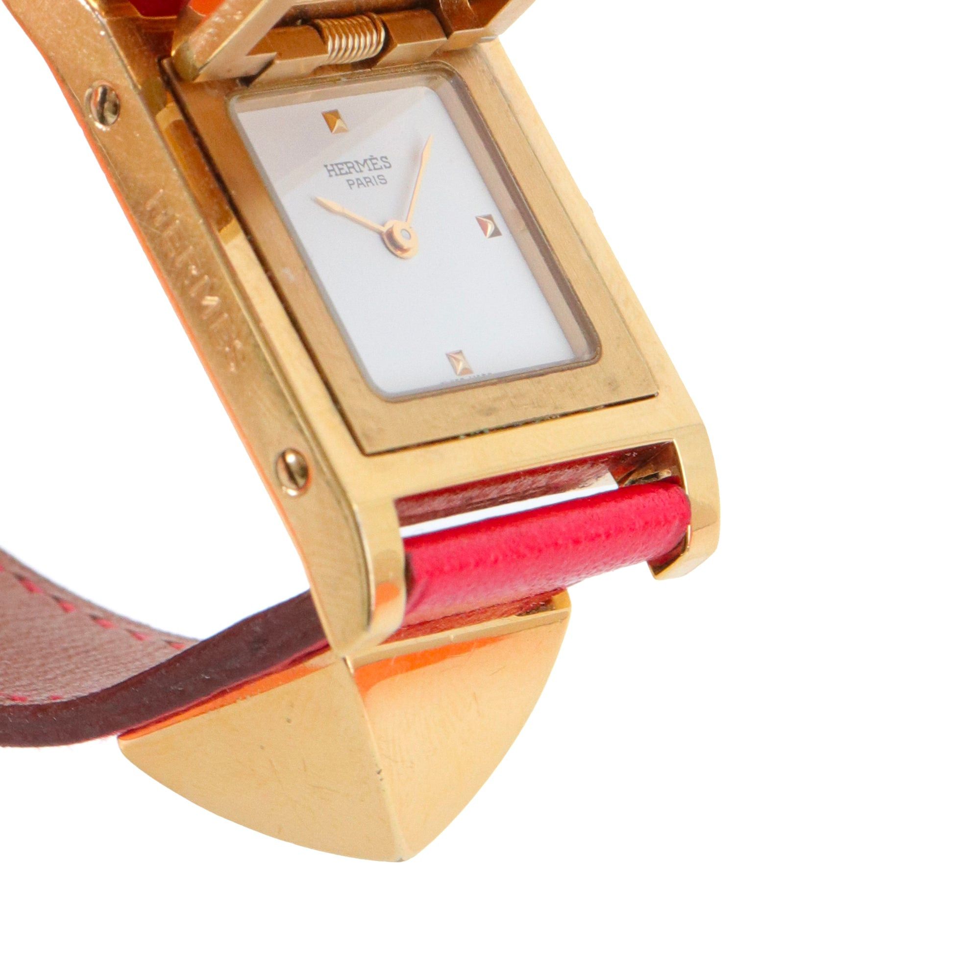 Hermes HERMÈS - Médor PM Hermès watch in red leather Size ONE SIZE - 2 Thumbnail