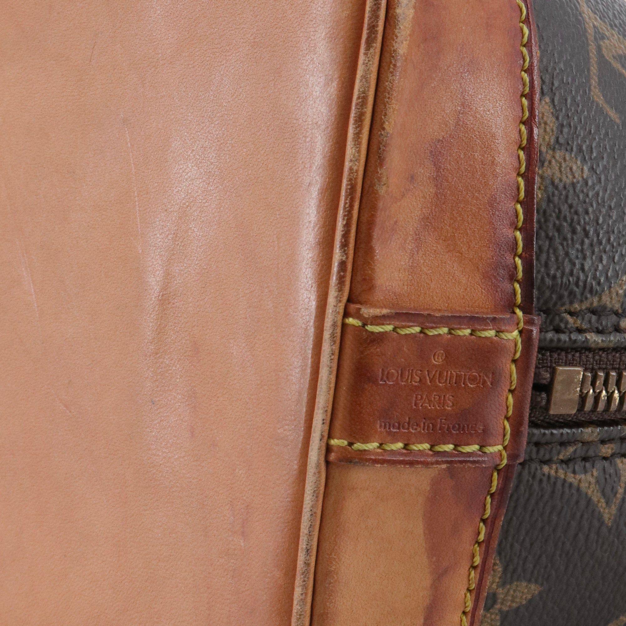 Louis Vuitton LOUIS VUITTON - Louis Vuitton Alma PM handbag in vintage monogrammed canvas Size ONE SIZE - 10 Thumbnail