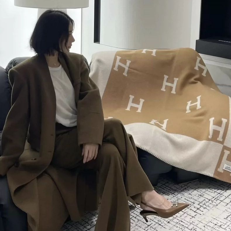 Hermes Hermes Brown Cashmere Wool Scarf Shawl Size ONE SIZE - 7 Thumbnail