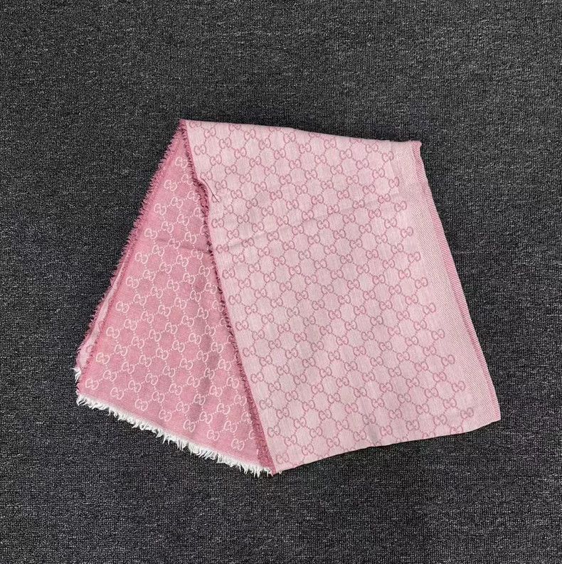 Gucci GUCCI Pink Wool Scarf with Logo Print Size ONE SIZE - 4 Thumbnail
