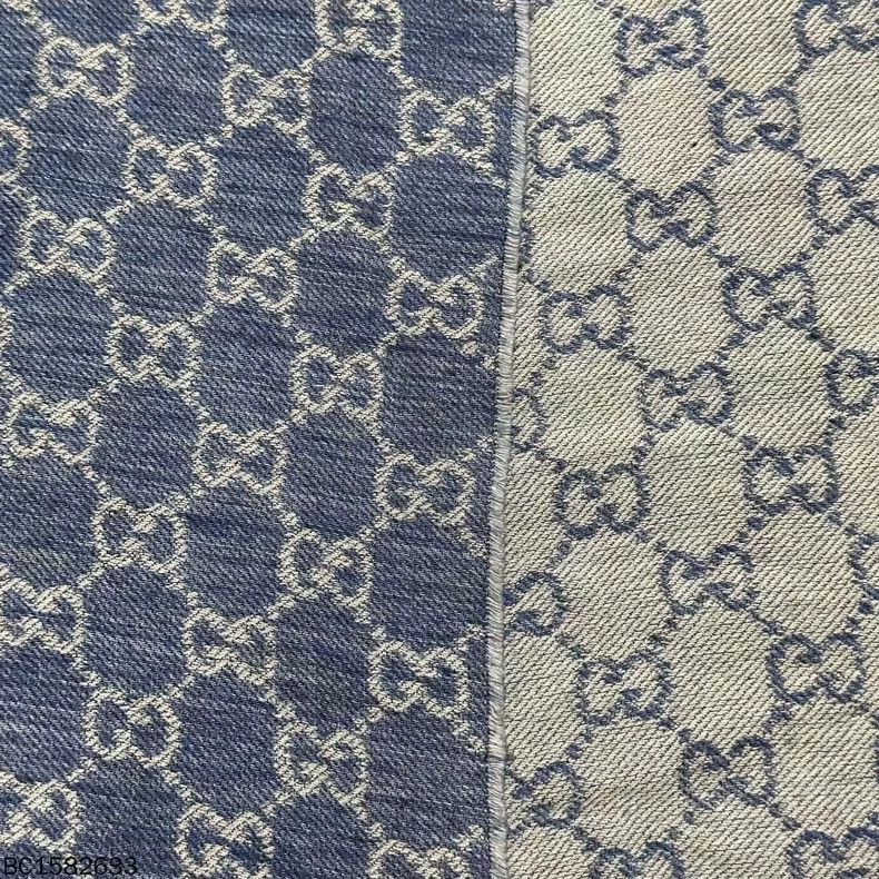 Gucci Gucci Double Face Scarf in Blue and Gray Size ONE SIZE - 2 Thumbnail