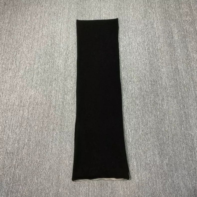 Burberry Burberry Check Scarf in Black and Gray Size ONE SIZE - 7 Thumbnail