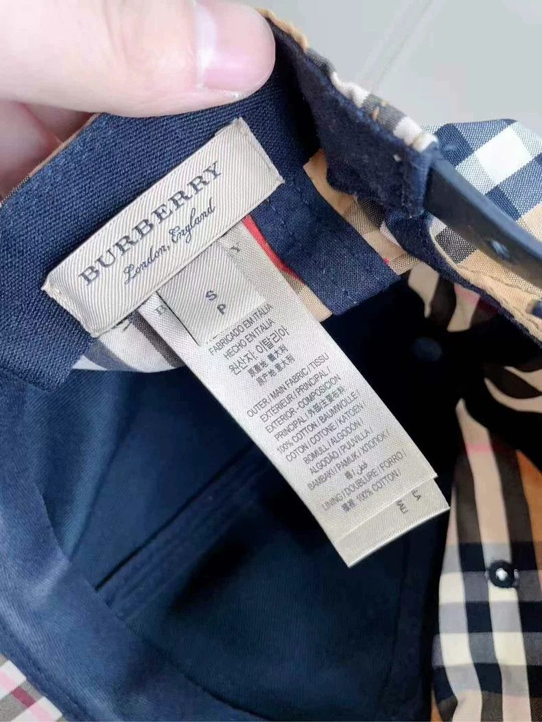 Burberry Burberry Baseball Cap Size S, Excellent Condition Size ONE SIZE - 3 Thumbnail