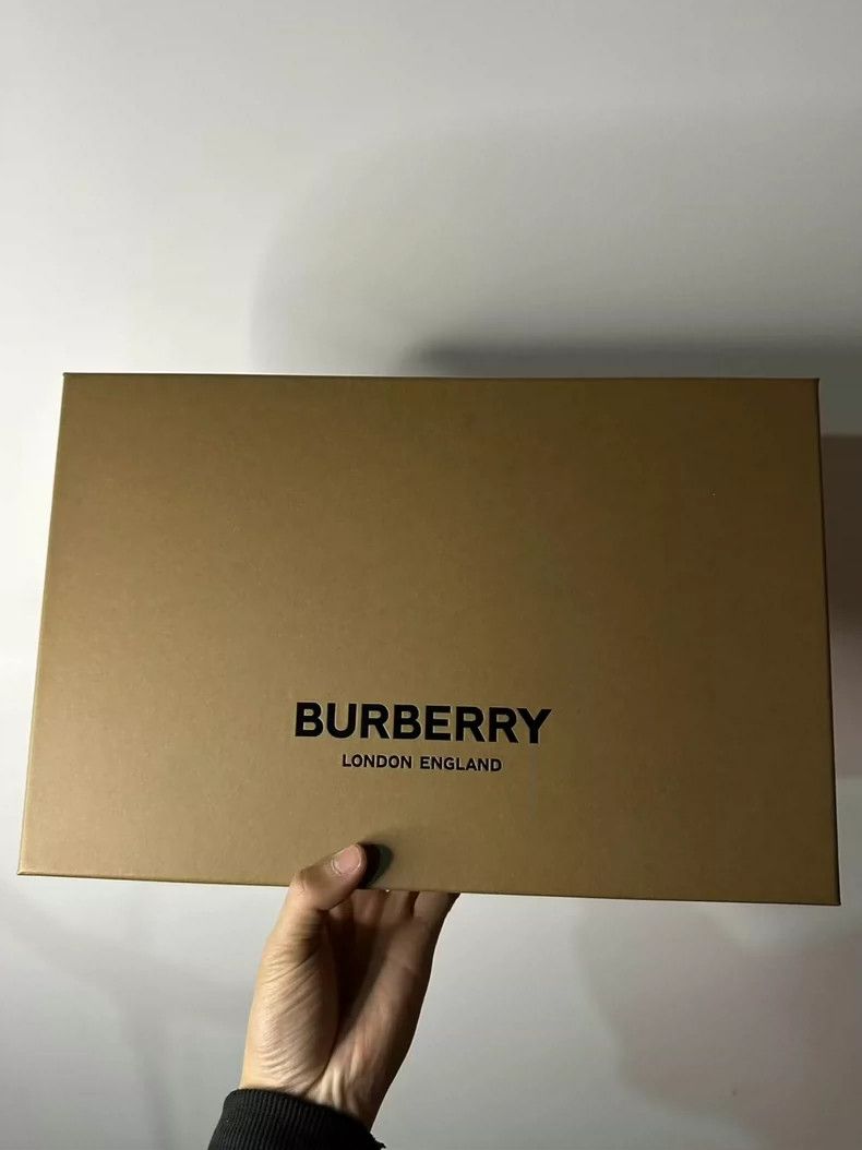 Burberry Burberry Scarf with Shiny Letters, Brand New Size ONE SIZE - 6 Thumbnail