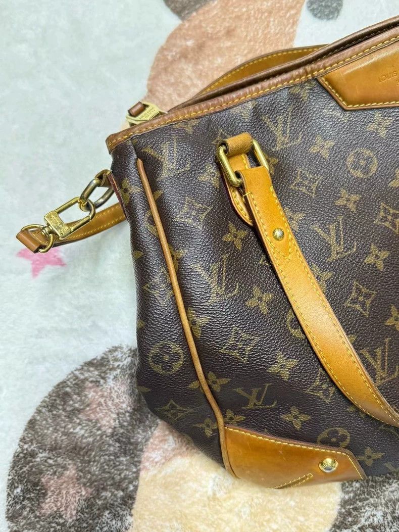 Louis Vuitton Louis Vuitton Airport Bag in Good Condition Size ONE SIZE - 5 Thumbnail