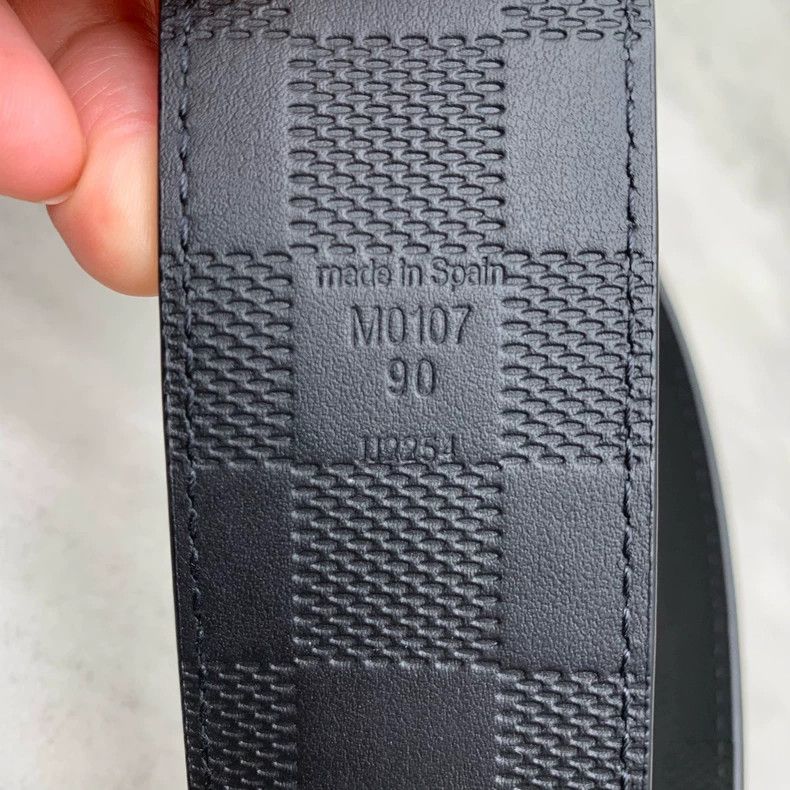 Louis Vuitton Louis Vuitton Black Checkered Belt Size ONE SIZE - 5 Thumbnail