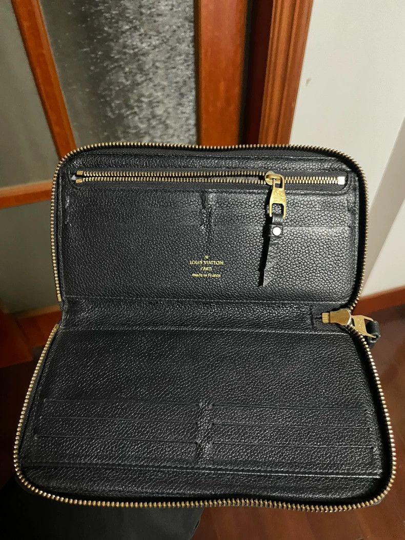 Louis Vuitton Louis Vuitton Leather Wallet Card Holder Size ONE SIZE - 3 Thumbnail