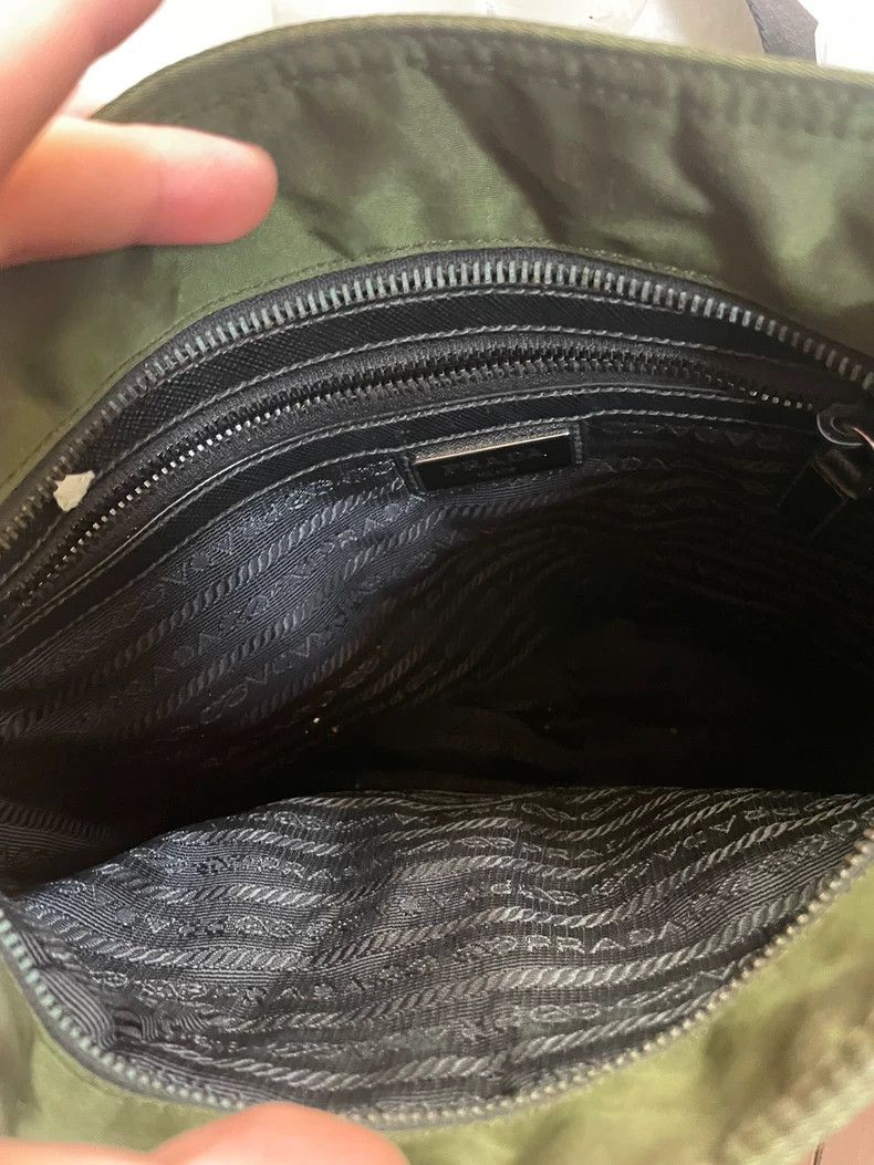 Prada Prada Green Crossbody Shoulder Bag Authentic Size ONE SIZE - 5 Thumbnail