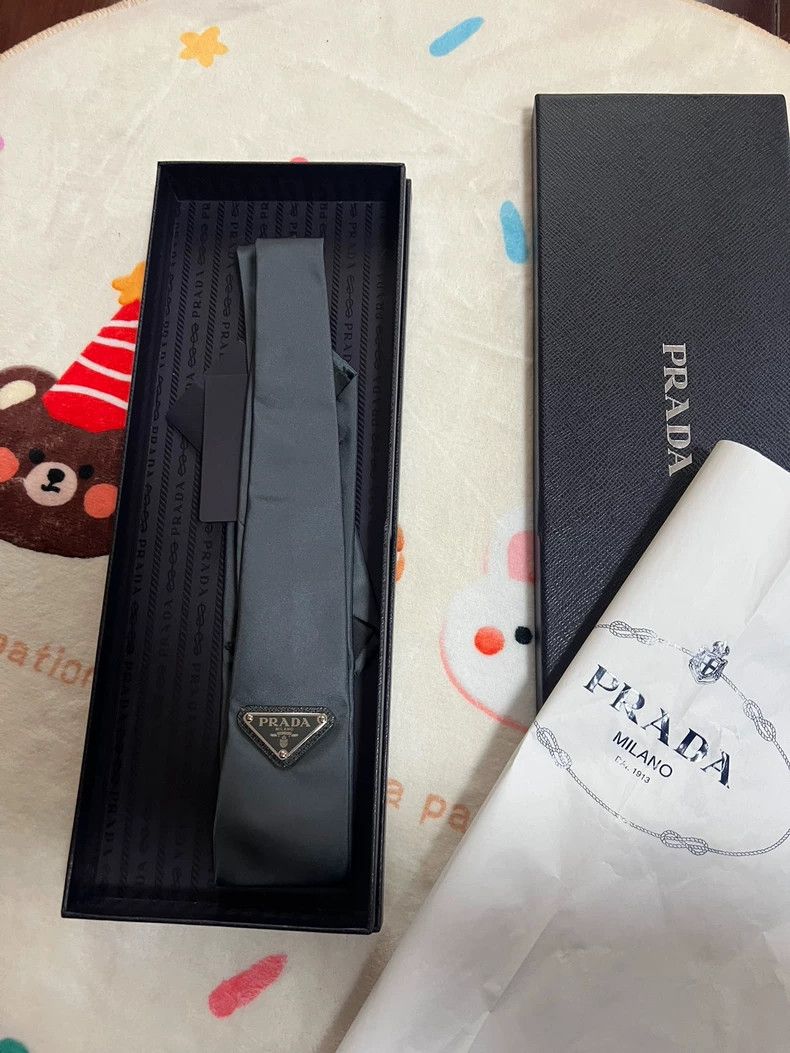 Prada Prada Tie in Dark Green with Box Size ONE SIZE - 4 Thumbnail