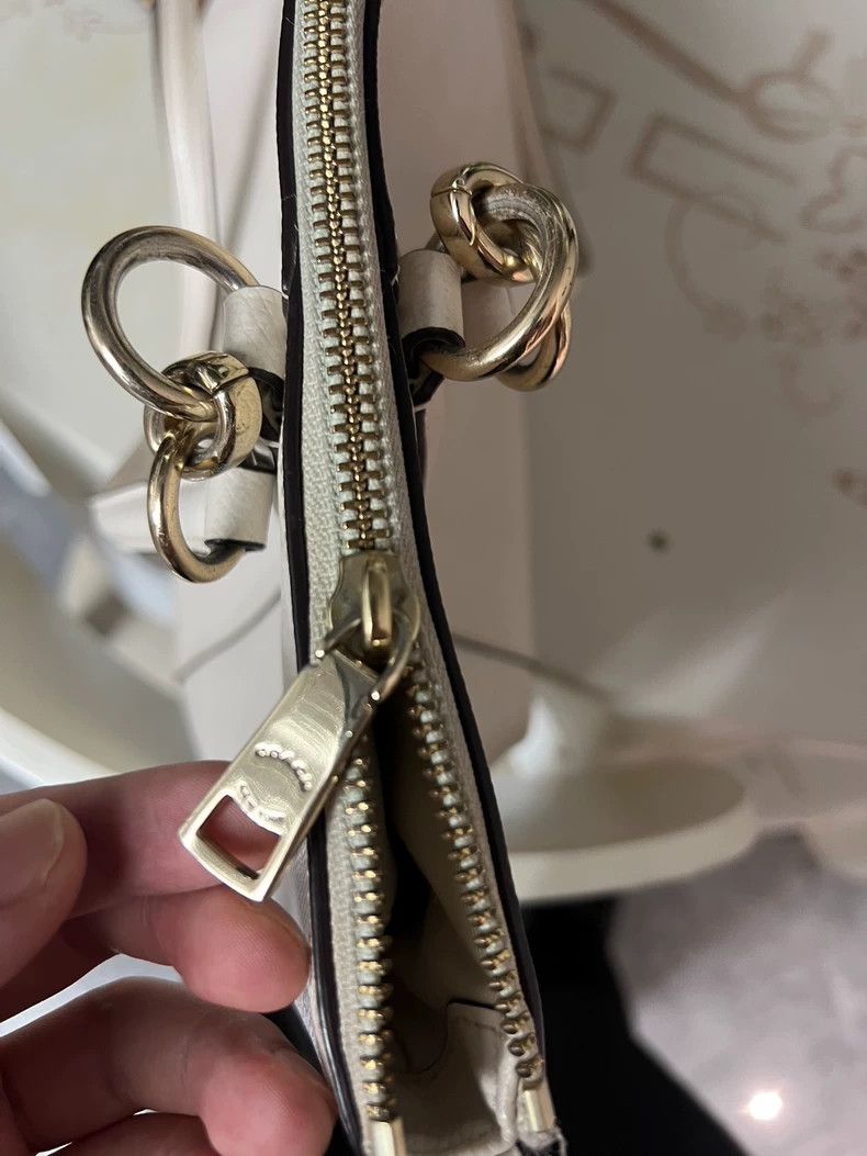 Coach Coach Tote Bag in White Color Size ONE SIZE - 8 Thumbnail