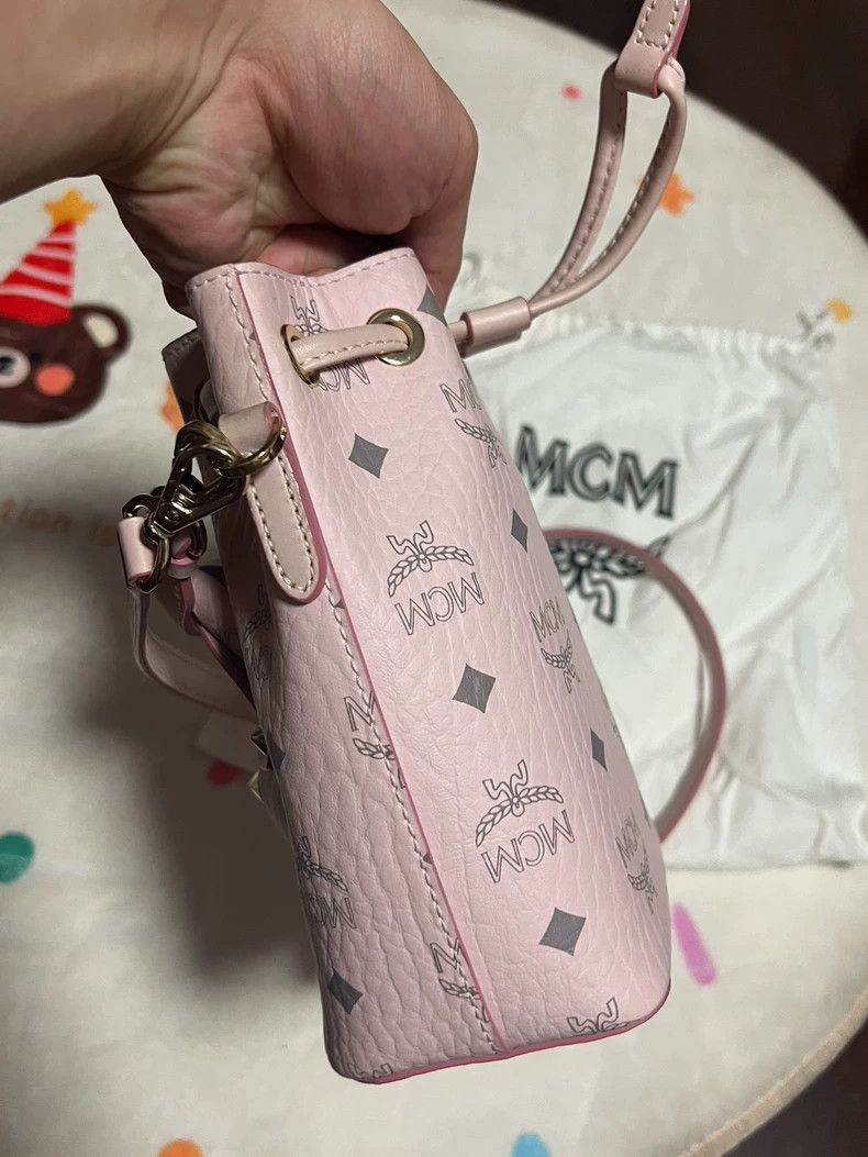 MCM MCM Zoo Rabbit Bucket Shoulder Bag Size ONE SIZE - 5 Thumbnail