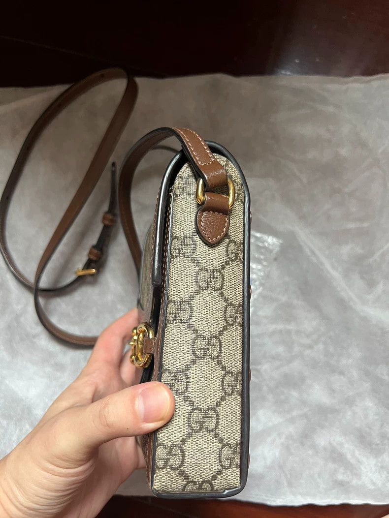 Gucci Gucci Vintage Phone Bag for Sale Size ONE SIZE - 2 Thumbnail