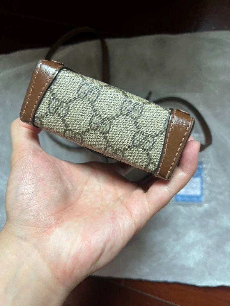 Gucci Gucci Vintage Phone Bag for Sale Size ONE SIZE - 4 Thumbnail