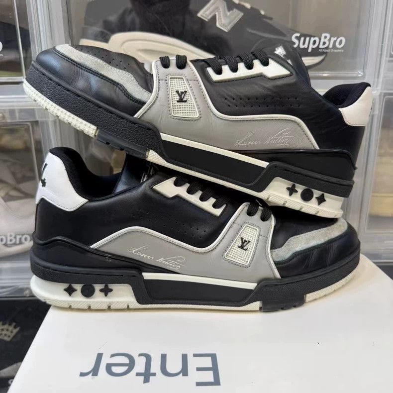 Louis Vuitton Lv Trainer Black and Gray Sneakers Size 42 Size US 8 / EU 41 - 6 Thumbnail