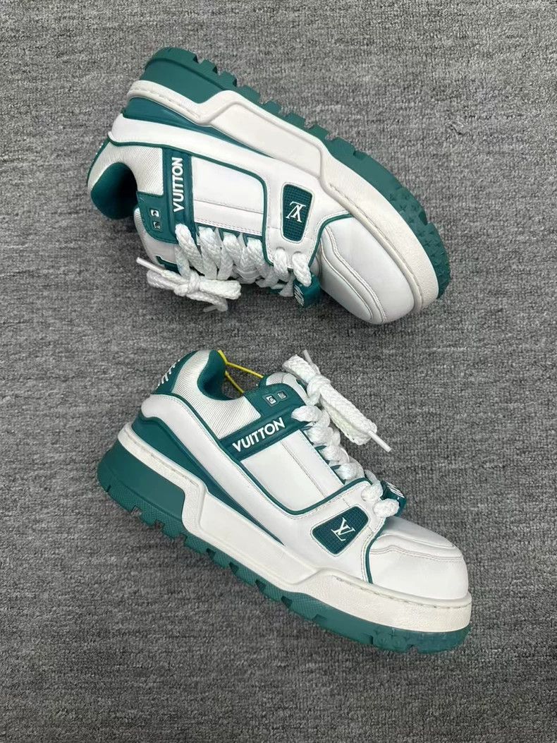Louis Vuitton Lv Trainer White and Teal Sneakers Size US 10 / EU 43 - 3 Thumbnail
