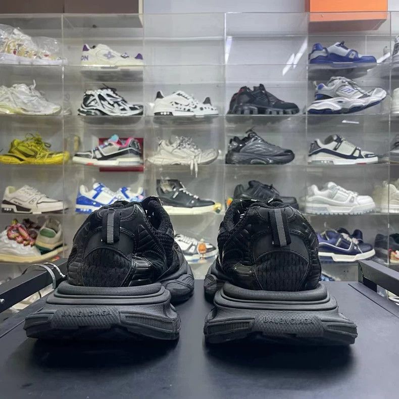 Balenciaga 3XL Black Sneakers in Original Box