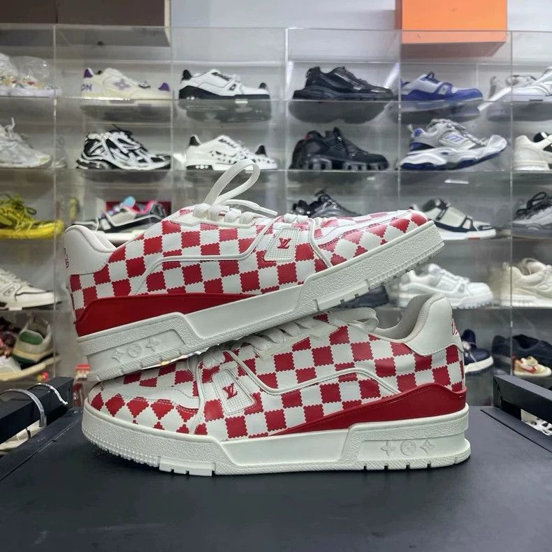 Louis Vuitton New Louis Vuitton Trainer Sneakers Red Checkered Size US 8 / EU 41 - 5 Thumbnail
