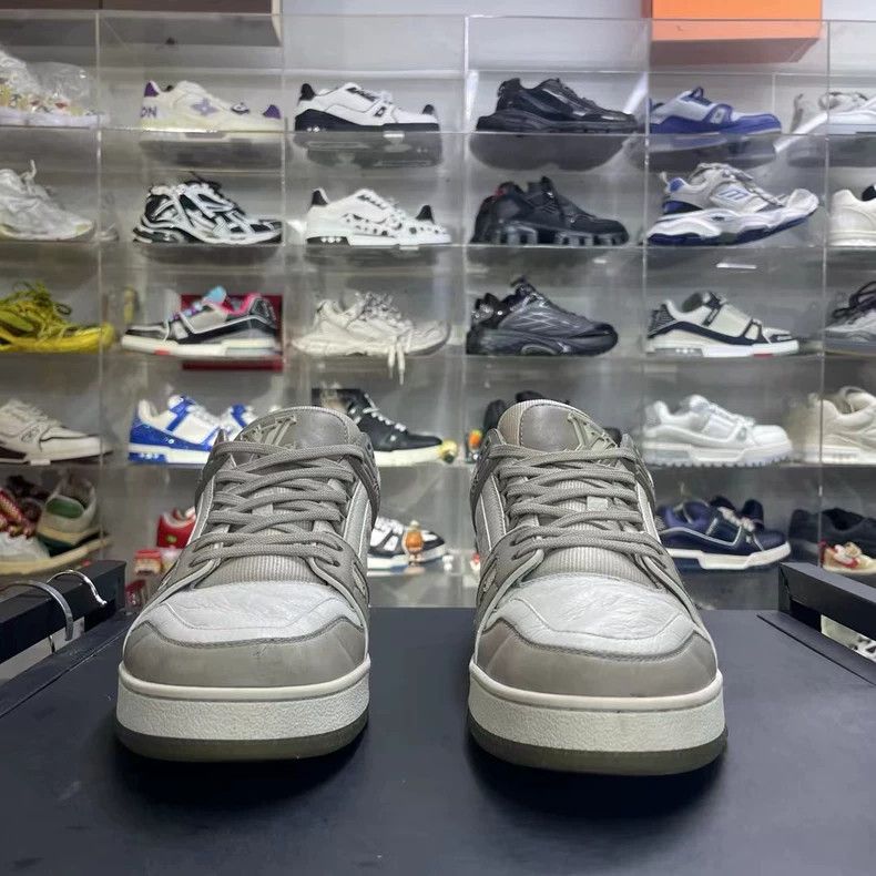 Louis Vuitton Lv Trainer Gray White Sneakers Size 41 Size US 9 / EU 42 - 2 Thumbnail