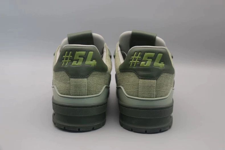 Louis Vuitton Louis Vuitton Trainer Green Sneakers Size 6.5 Size US 6.5 / EU 39-40 - 5 Thumbnail