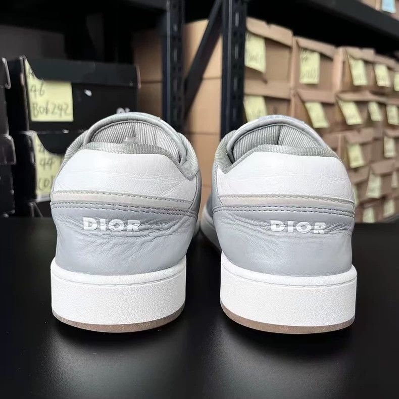 Dior Dior B27 Sneakers in Gray and White Size US 9 / EU 42 - 4 Thumbnail